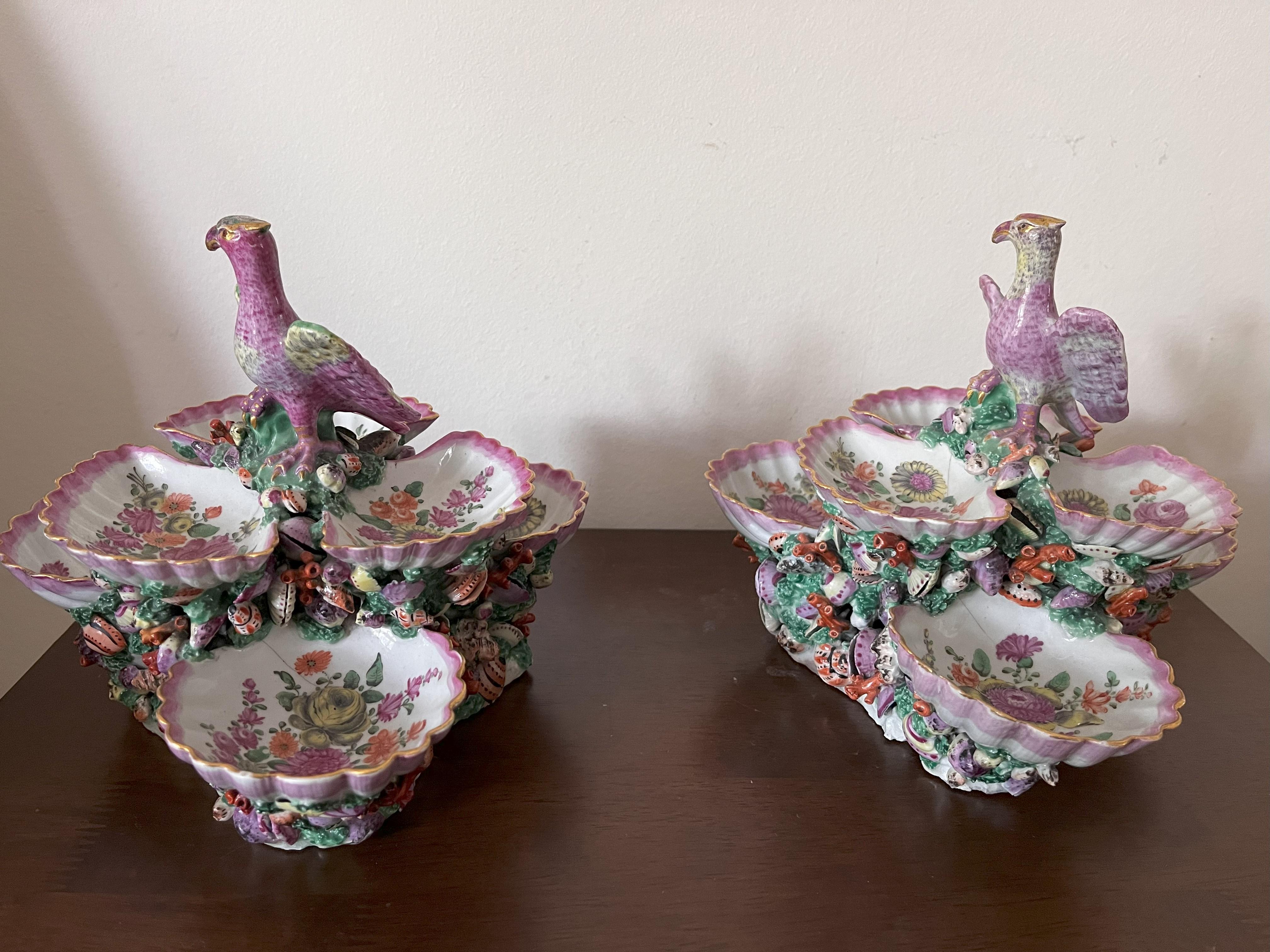 British Pair of Worcester Porcelain Shell Centrepieces For Sale