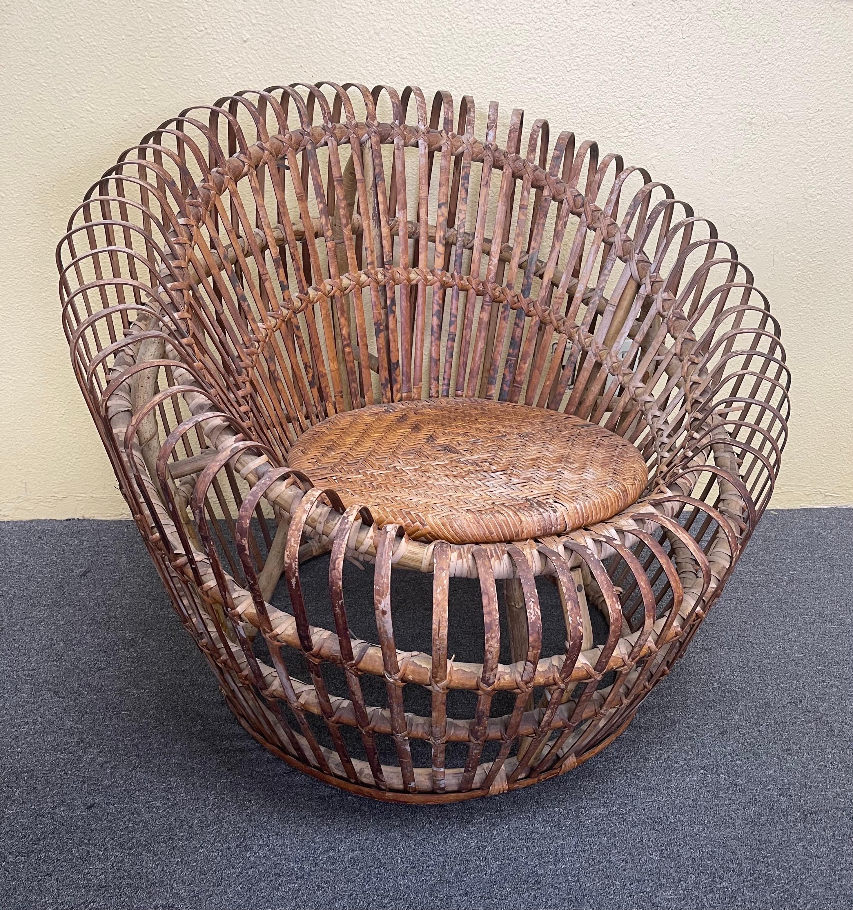 Pair of Woven Bamboo Lounge Chairs in the Style of Franco Albini In Good Condition In San Diego, CA