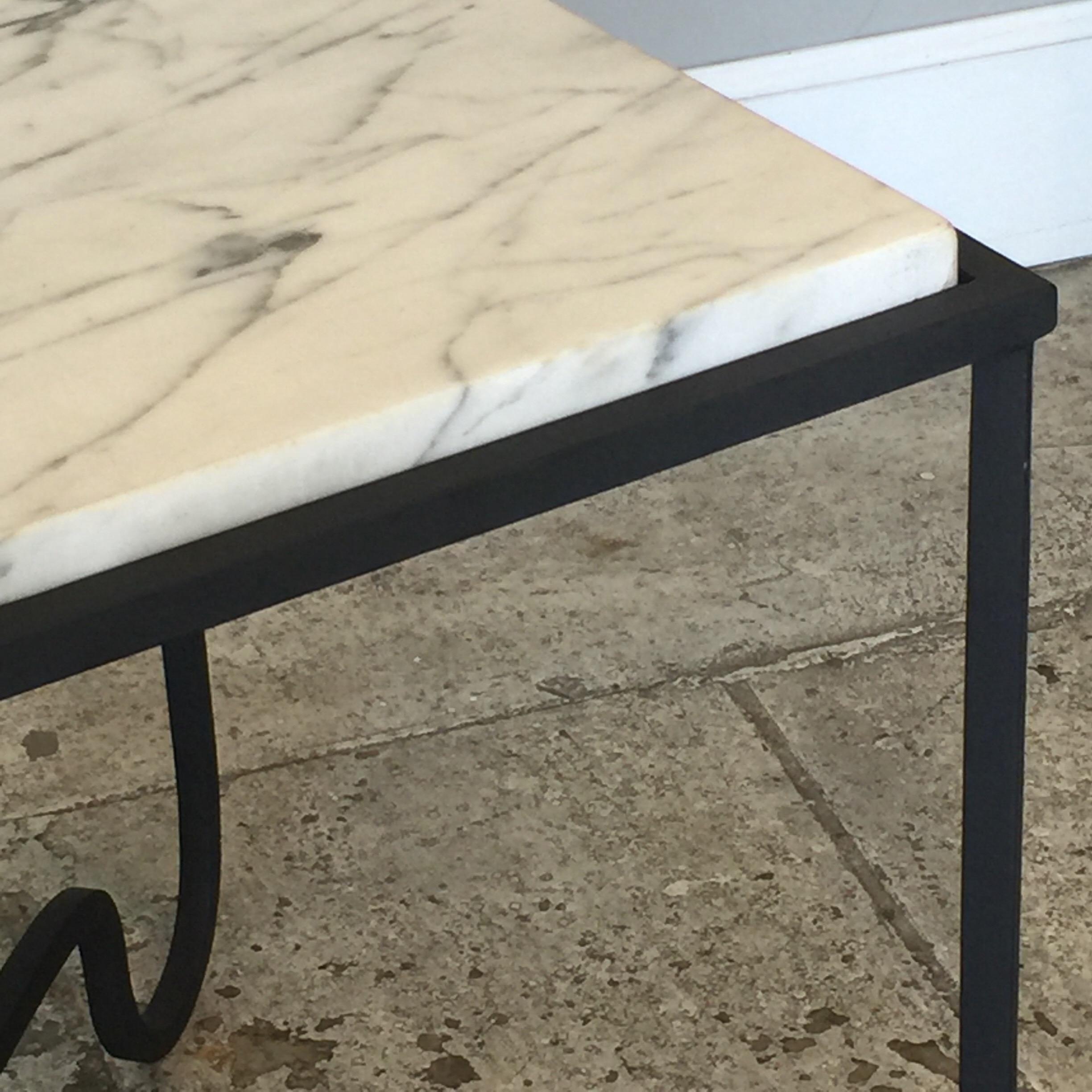 Pair of Wrought Iron and Marble 'Entretoise' Side Tables by Design Frères In New Condition For Sale In Los Angeles, CA
