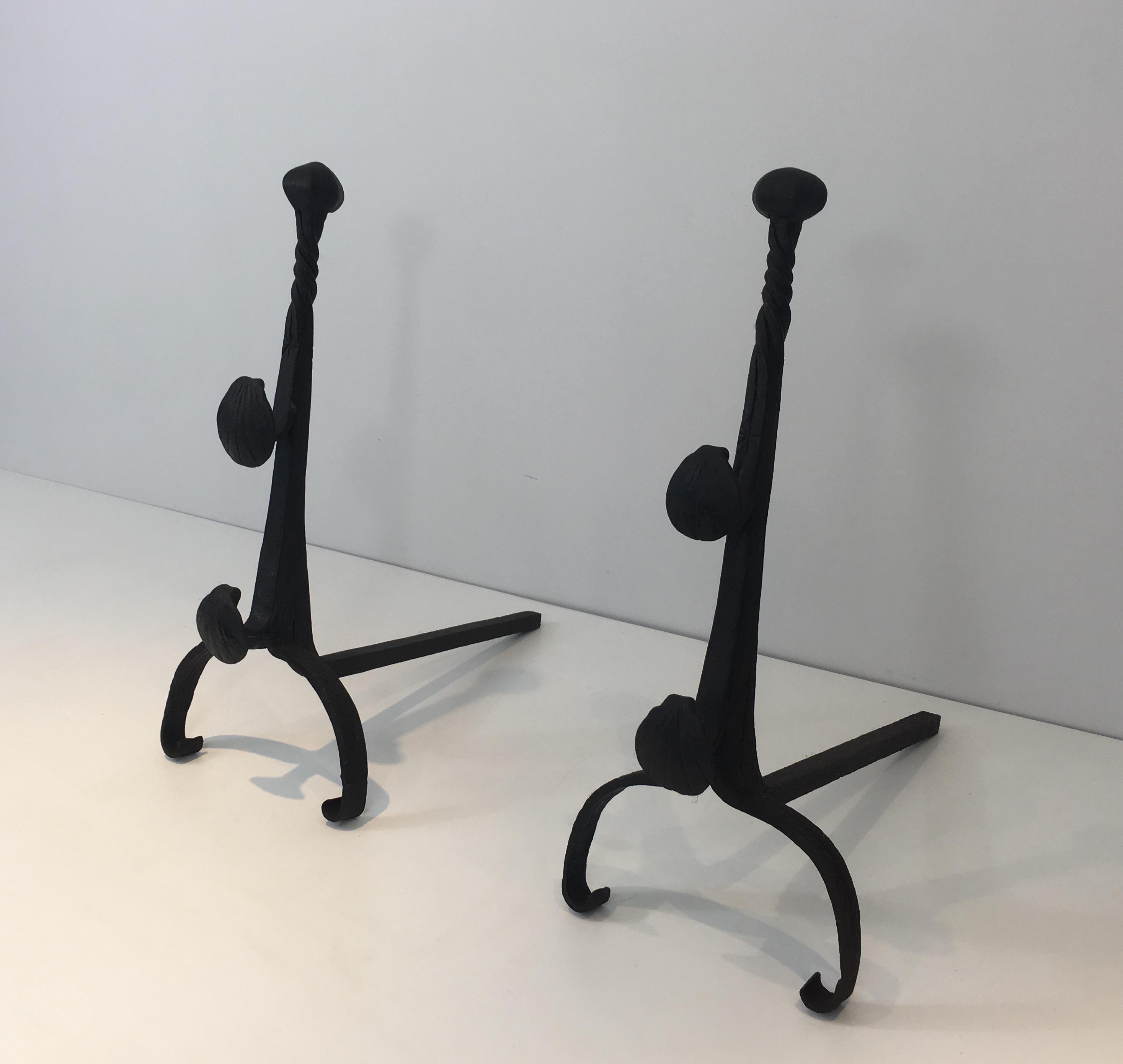 Pair of Wrought Iron Andirons with Double Bars, French, 19th Century In Good Condition For Sale In Marcq-en-Barœul, Hauts-de-France