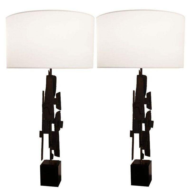 Late 20th Century Pair of Wrought Iron Brutalist Style Mid-Century Modern Table Lamps, Evans Style For Sale