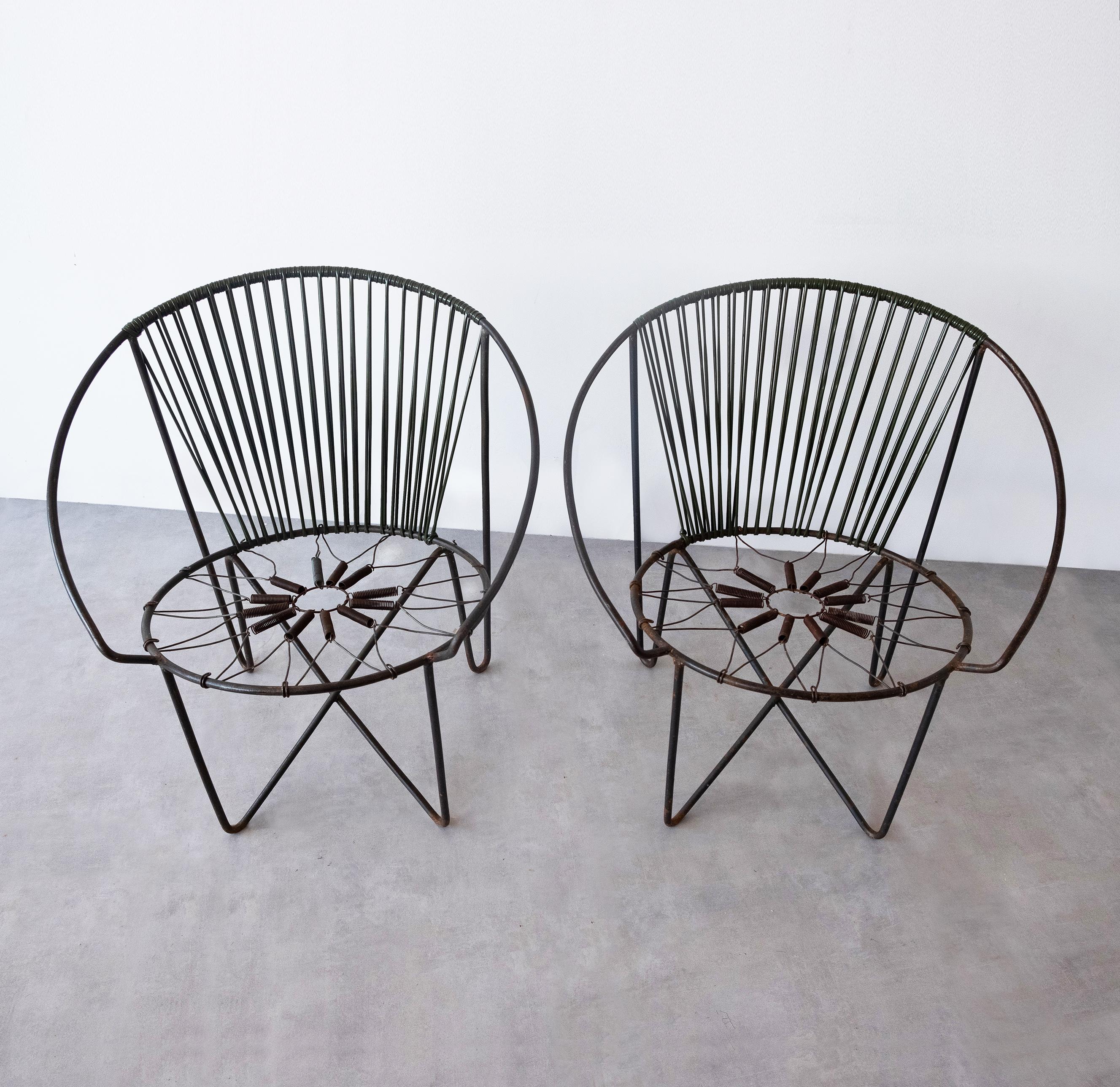 Awesome unique chairs by Zanine! 

In true 1950s style, these rare and unique pieces are testimony of the genius of Zanine, a self taught artist who kept innovating and pushing barriers of his own design language throughout his career.
In these