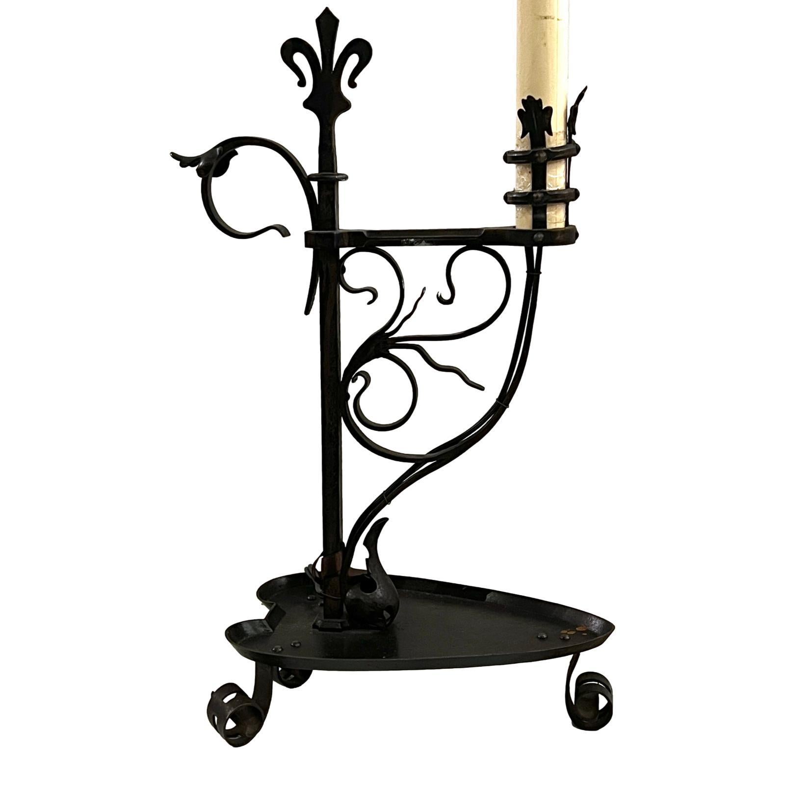 Early 20th Century Pair of Wrought Iron Candlestick Lamps For Sale