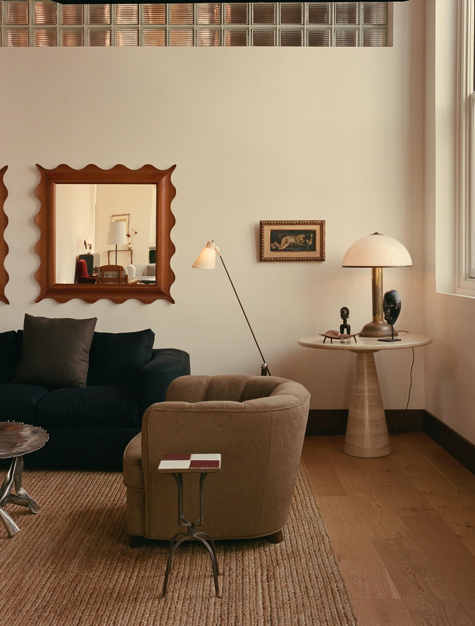 Paire de tables d'appoint en fer forgé à carreaux en vente 3