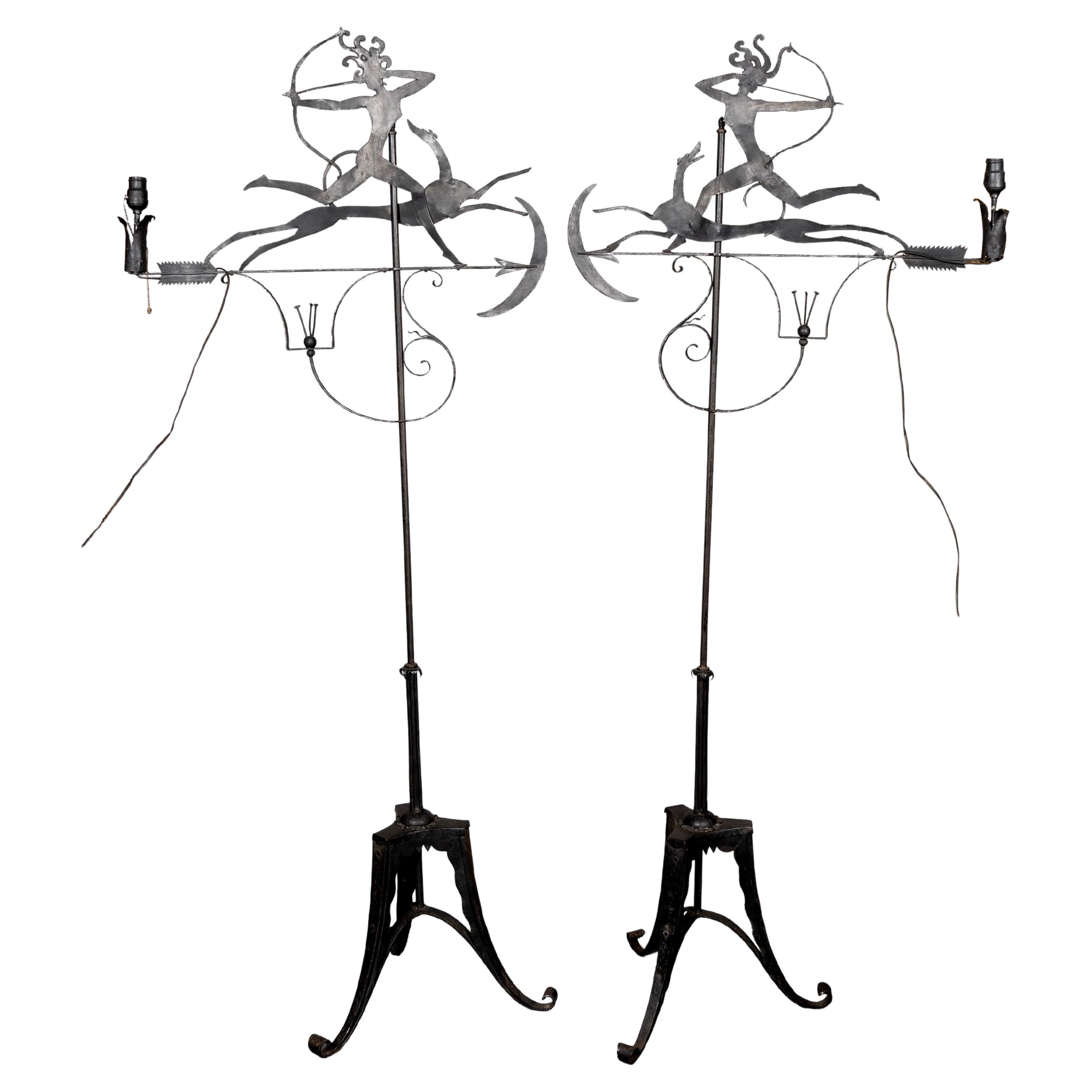 Paire de lampadaires en fer forgé de William Hunt Diederich