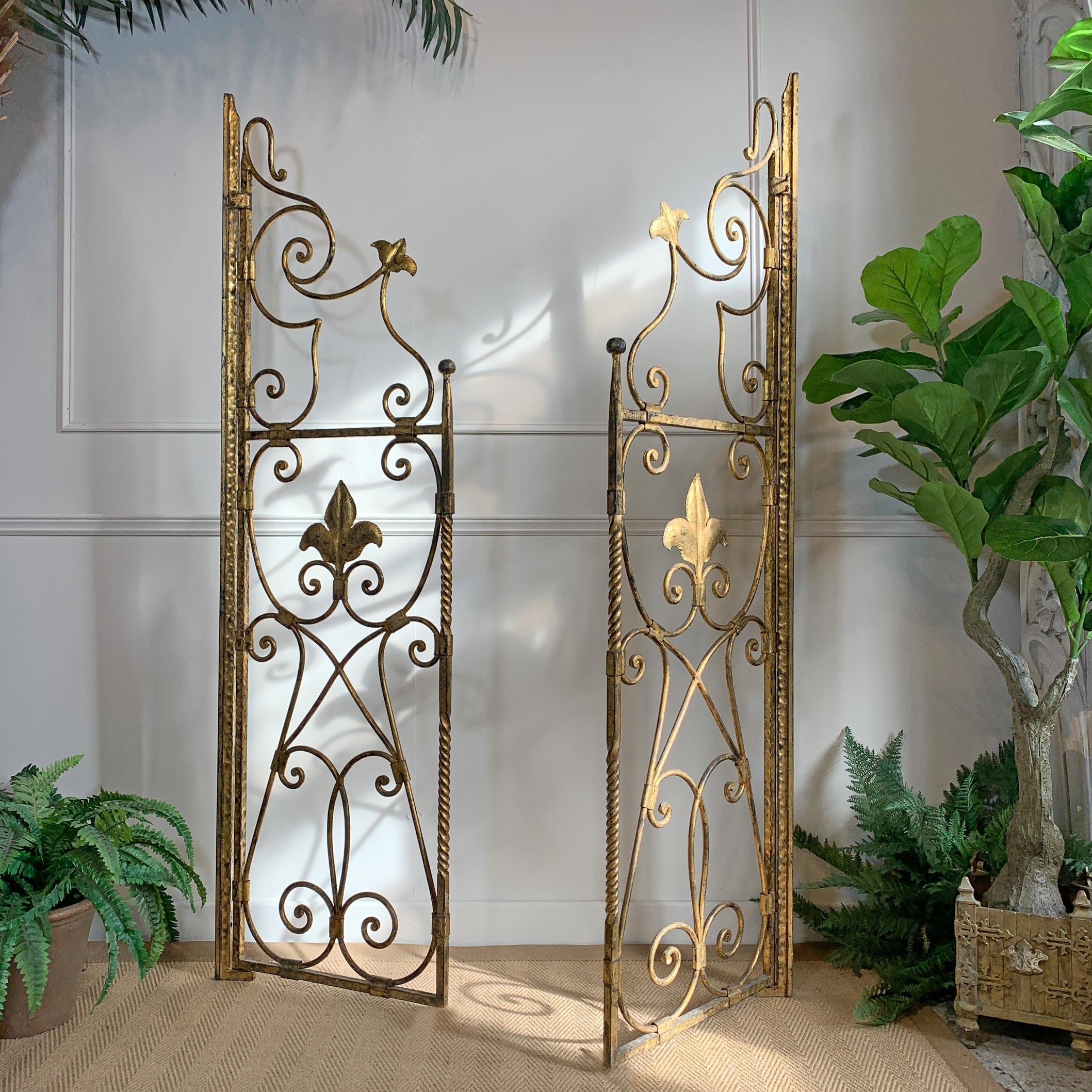 Pair of Wrought Iron Gold Spanish Church Altar Gates For Sale 3