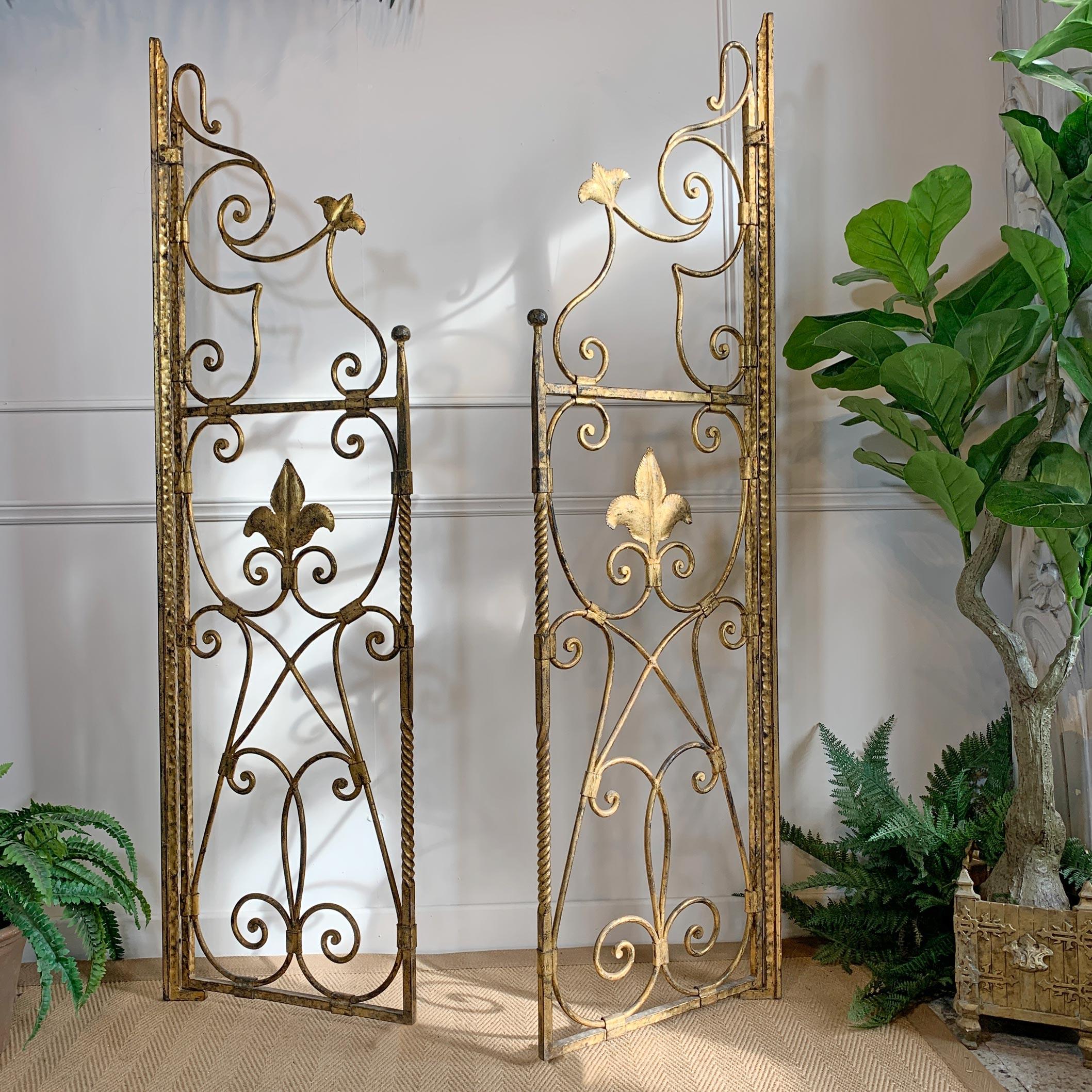 Pair of Wrought Iron Gold Spanish Church Altar Gates For Sale 5