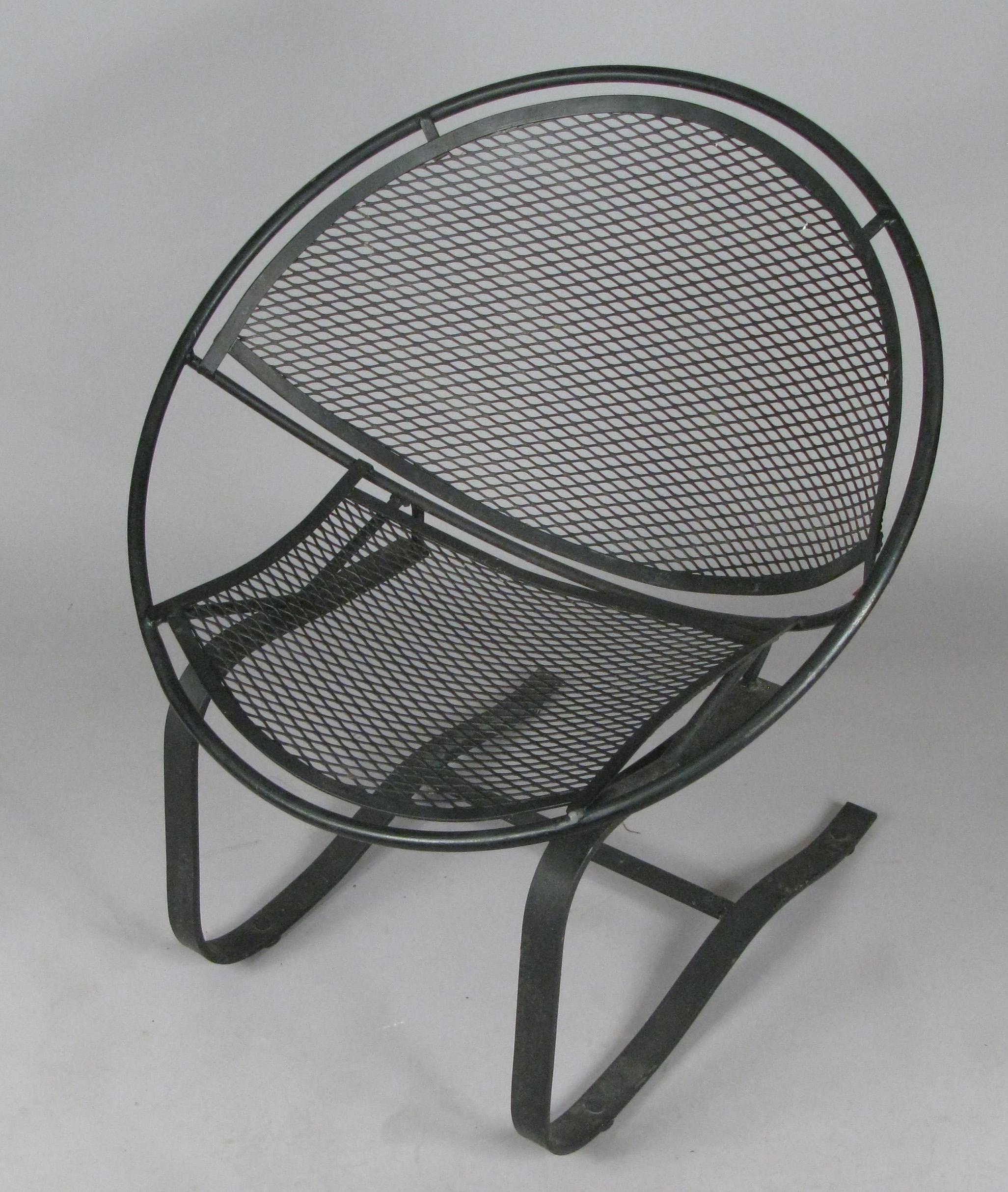 Mid-Century Modern Pair of Wrought Iron Radar Lounge Chairs by Salterini, circa 1950