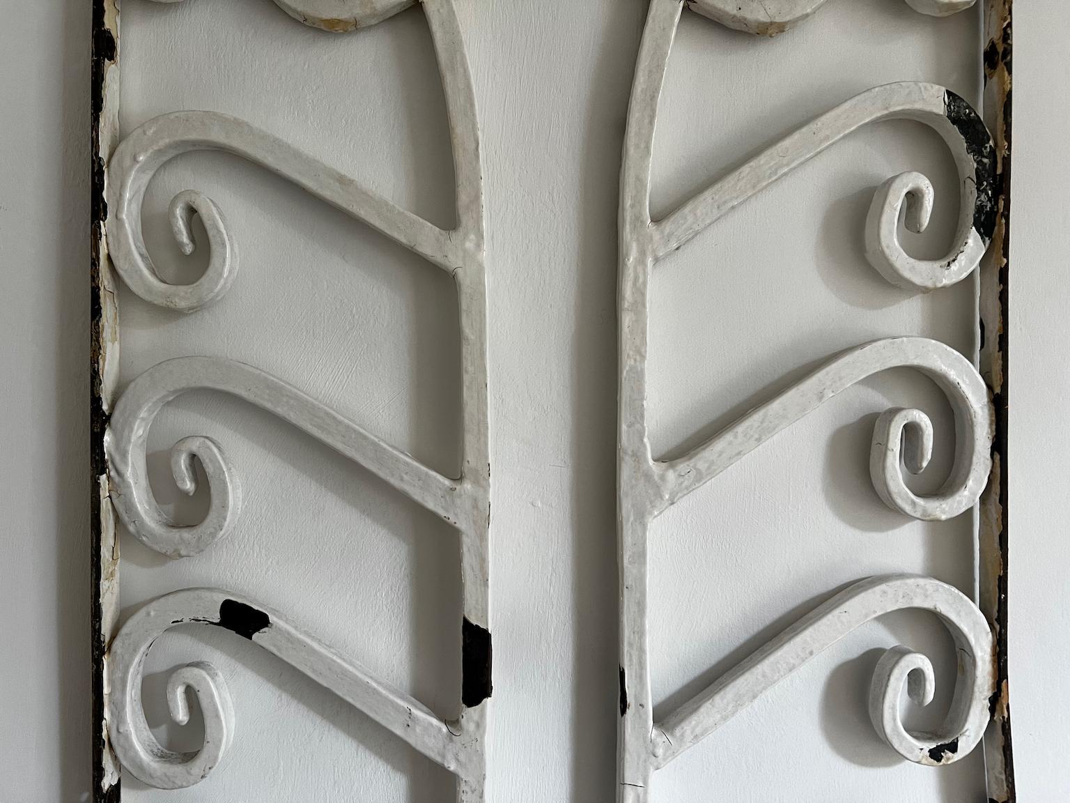 Painted Pair of Wrought Iron Screens with Floral Patterns, early 20th Century, European For Sale