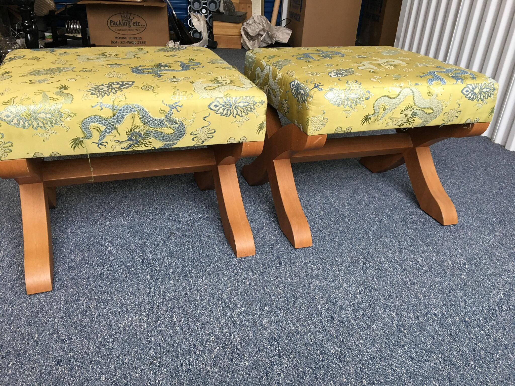 Pair of X-Base Stools in Silk Embroidered Fabric In Good Condition For Sale In Southampton, NY
