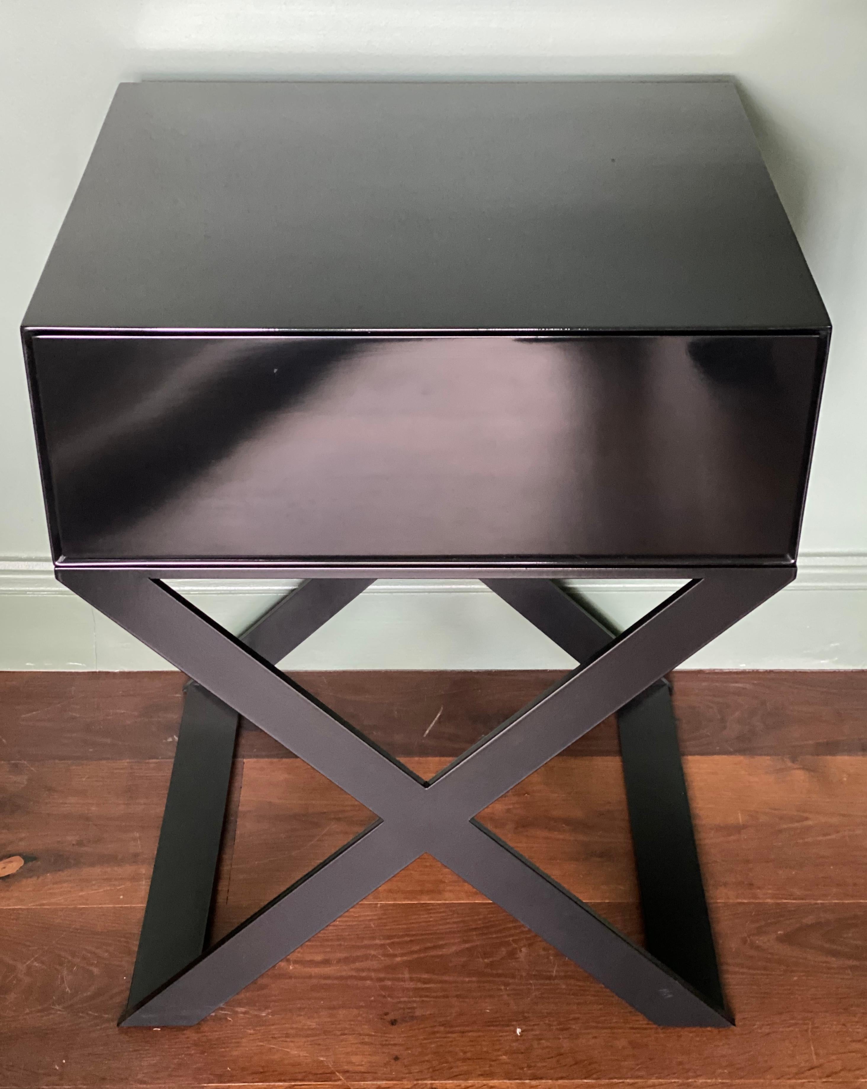Pair of X-Leg Bedside Table in Black Lacquered and Black Steel Legs For Sale 1