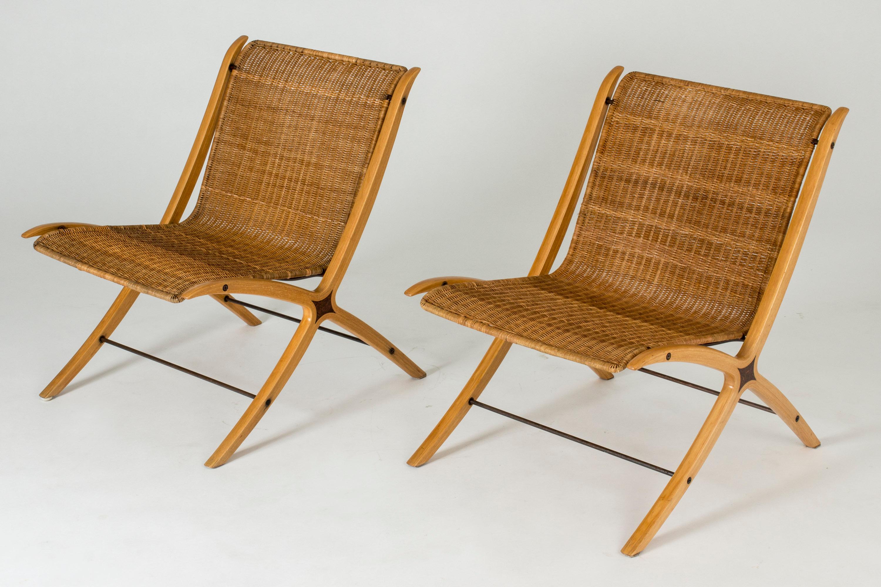 Pair of “X” lounge chairs by Peter Hvidt and Orla Møllgaard In Good Condition In Stockholm, SE
