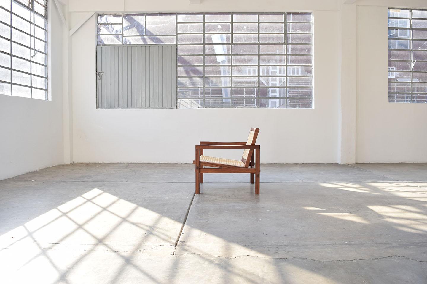 Paire de chaises longues Xitle avec table d'appoint Xitle incluse en ensemble Neuf - En vente à Mexico City, CDMX