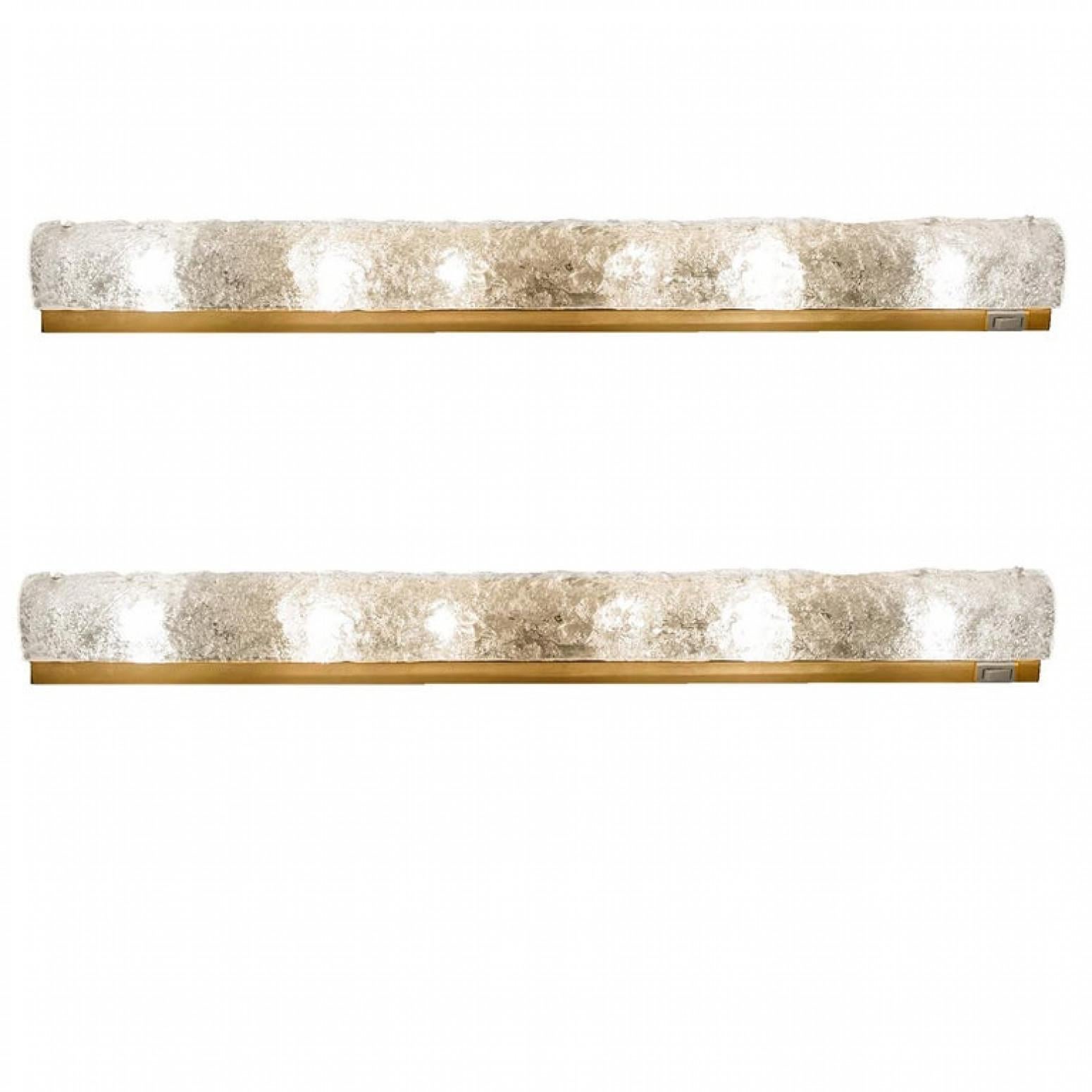 Pair of XL Blown Murano Glass and Brass Wall Lights by Hillebrand In Excellent Condition For Sale In Rijssen, NL