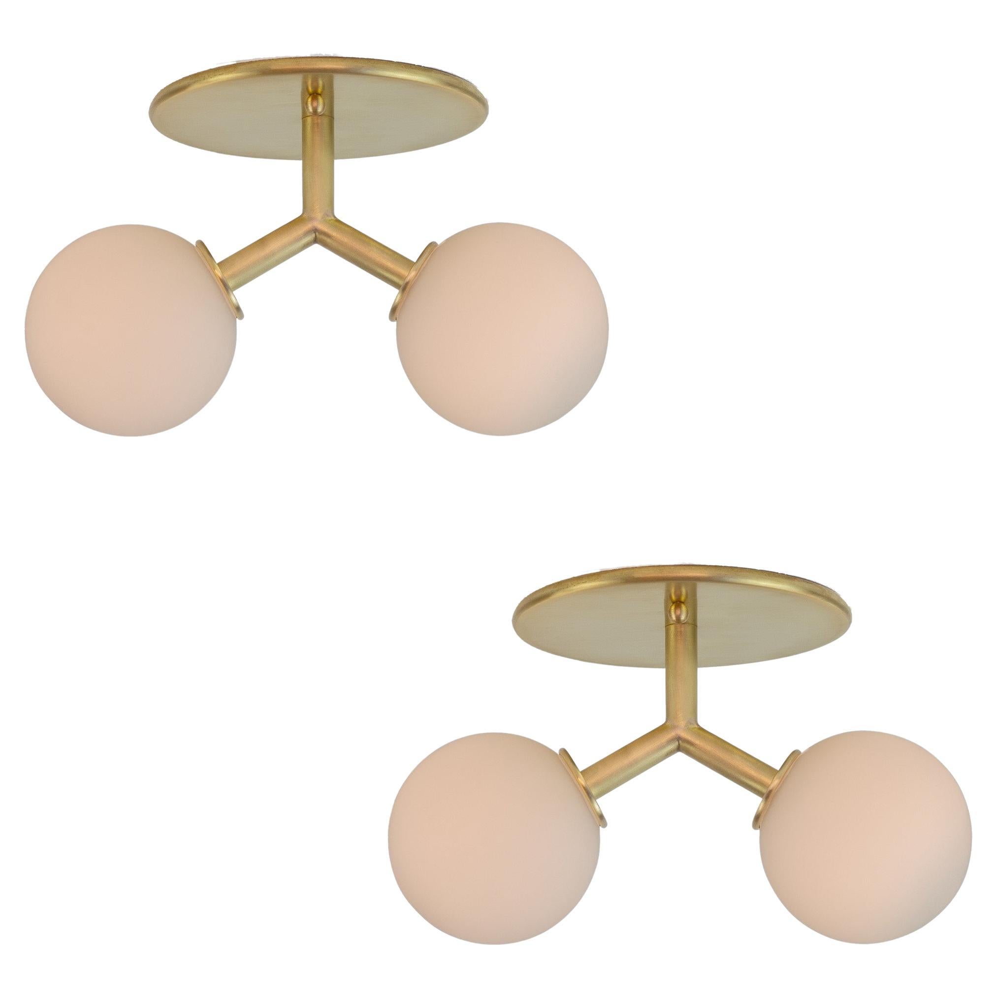 Paire de luminaires encastrés Y par Research, laiton, verre de 3 pouces, fabriqués sur commande