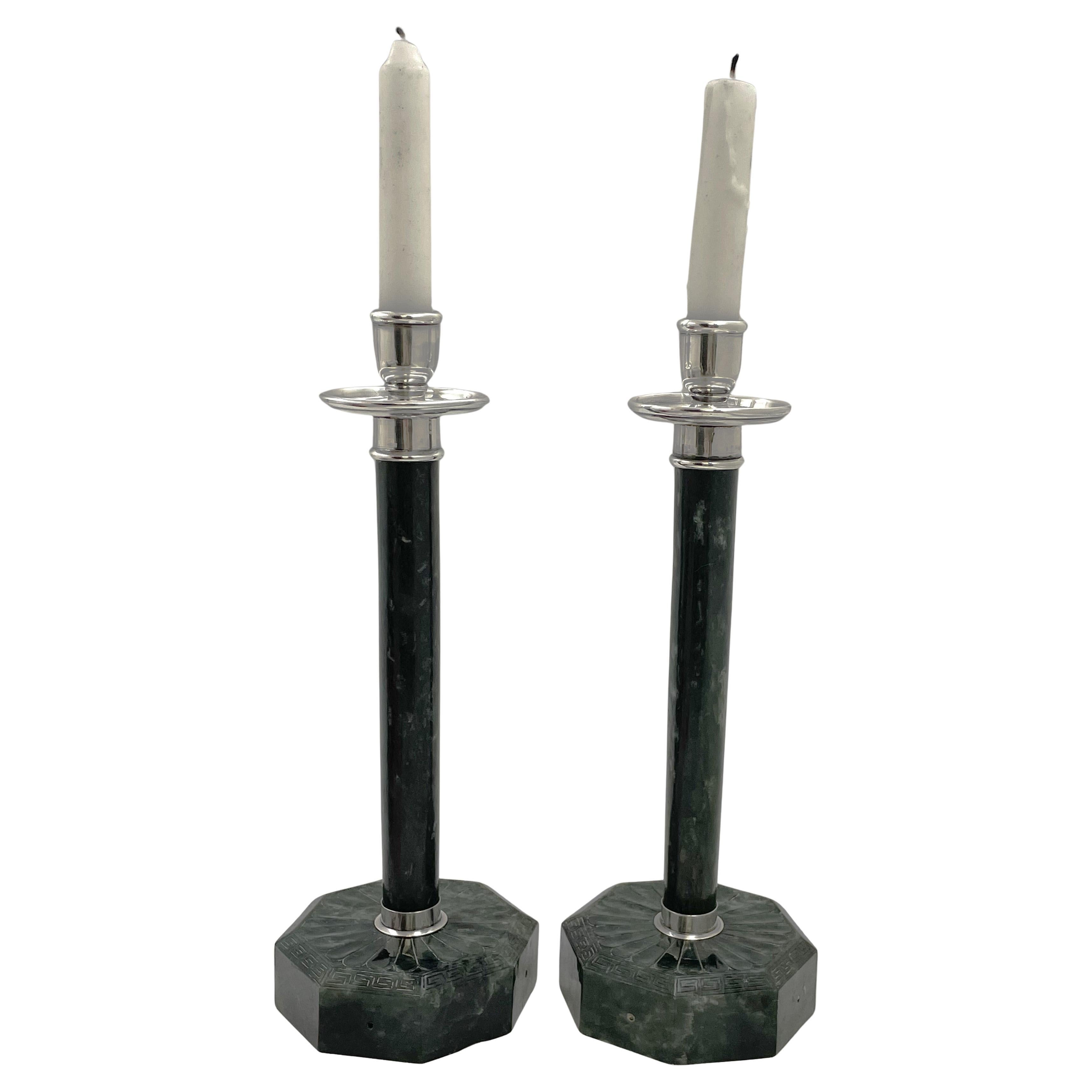 Coppia di candelabri Yamanaka in giada spagnola e argento massiccio in vendita
