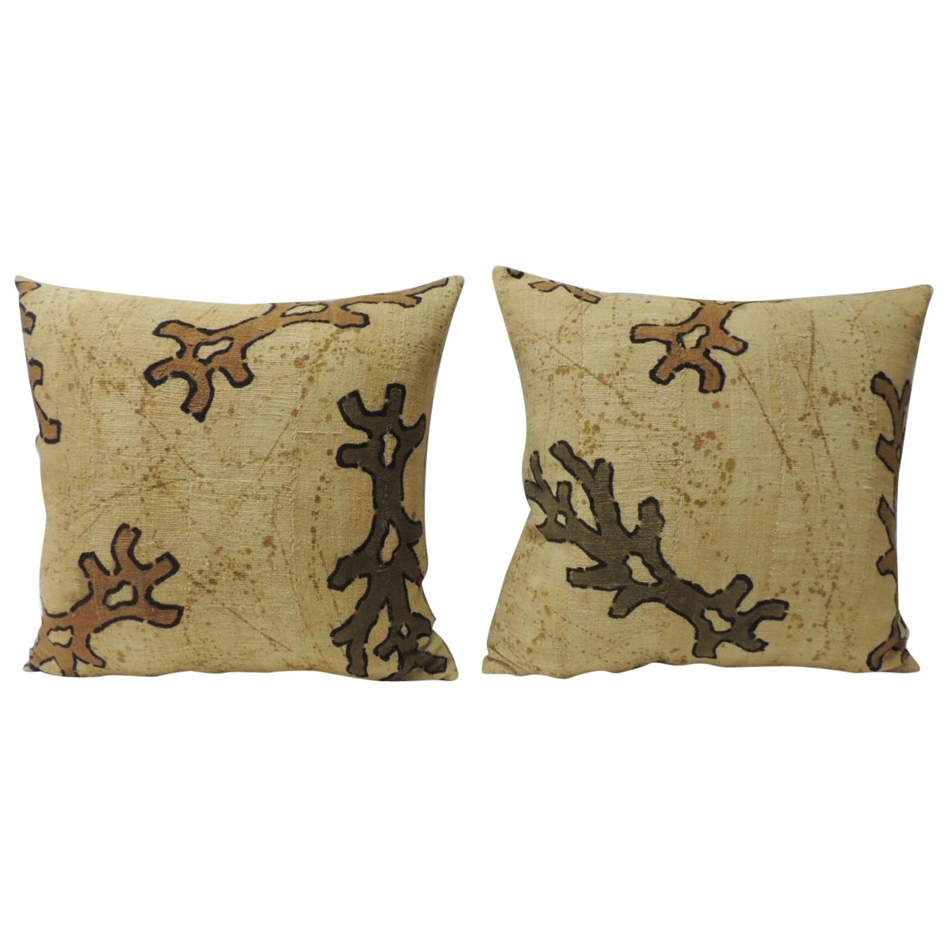 Pair of Yellow and Brown African Mud Cloth Decorative Pillows For Sale