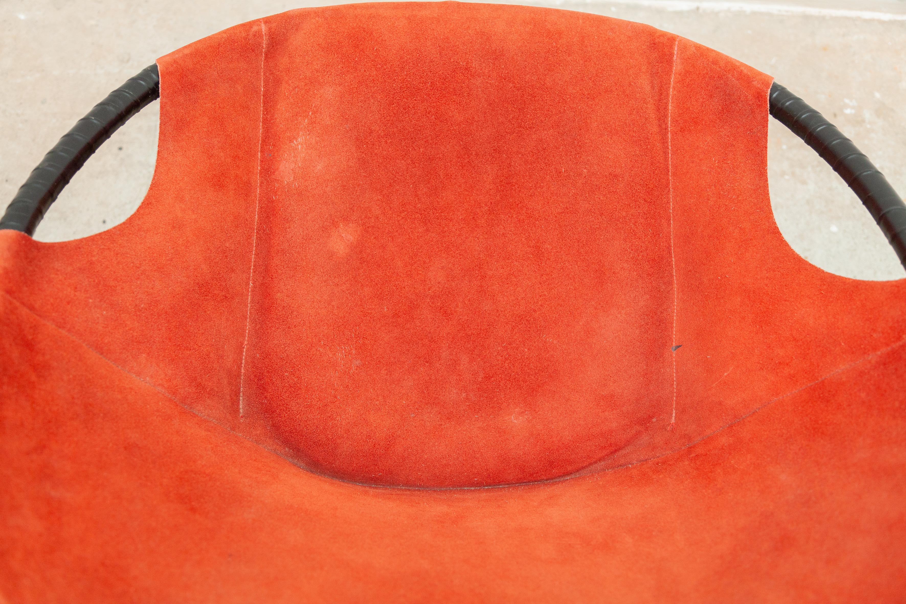 Pair of Yellow and Red Natural Suede Leather Lounge Fifties Chairs by Hans Olsen For Sale 8