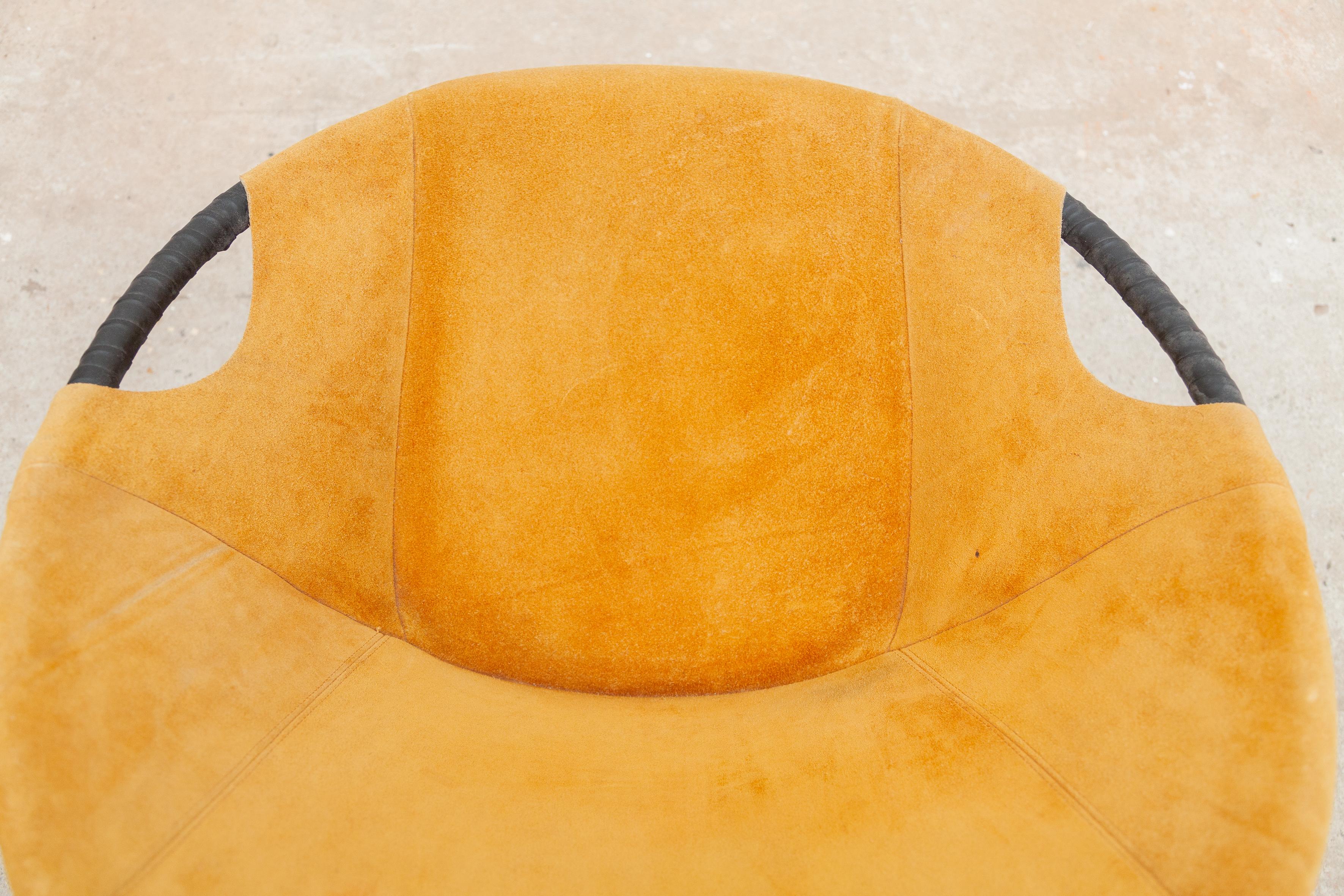Pair of Yellow and Red Natural Suede Leather Lounge Fifties Chairs by Hans Olsen For Sale 10