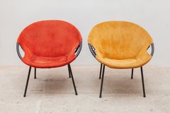 Pair of Yellow and Red Natural Suede Leather Lounge Fifties Chairs by Hans Olsen