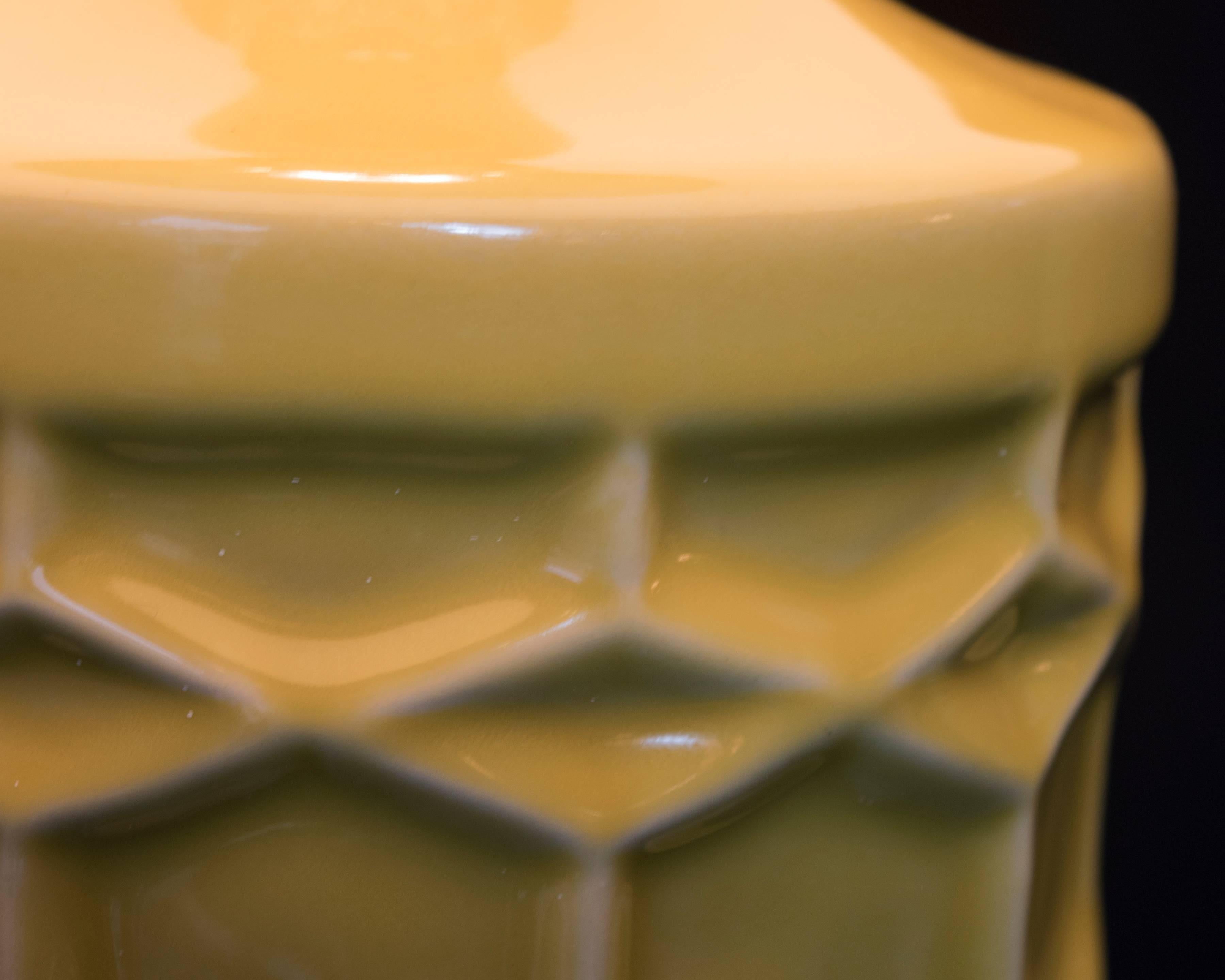 Mid-Century Modern Pair of Yellow Ceramic Honeycomb Lamps For Sale
