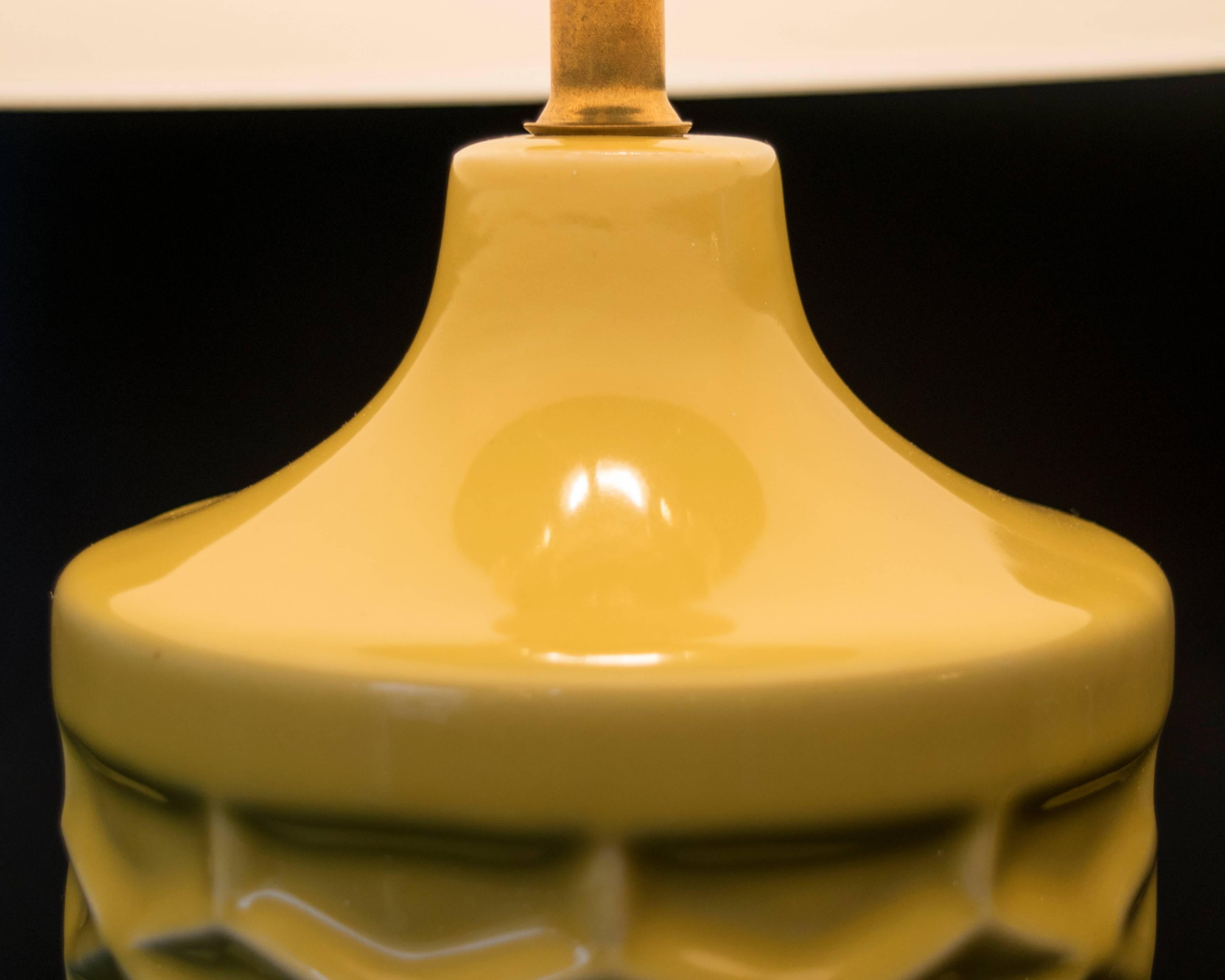 American Pair of Yellow Ceramic Honeycomb Lamps For Sale
