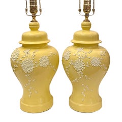 Coppia di lampade floreali gialle