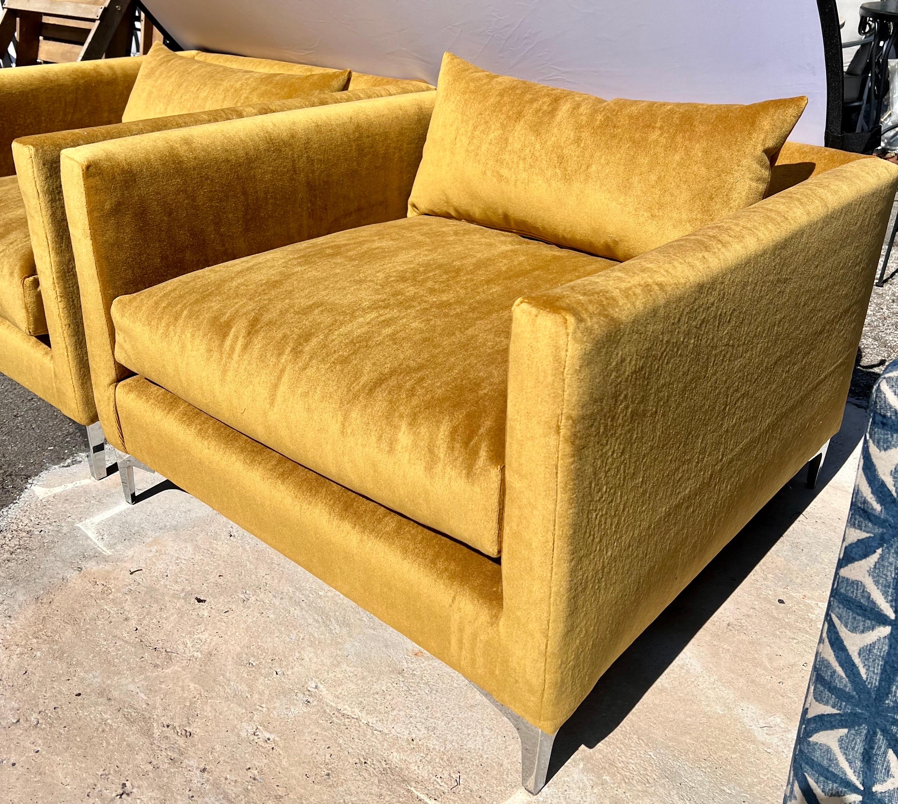 American Pair of Yellow Gold Mohair Velvet Oversized Upholstered Cube Club Chairs For Sale