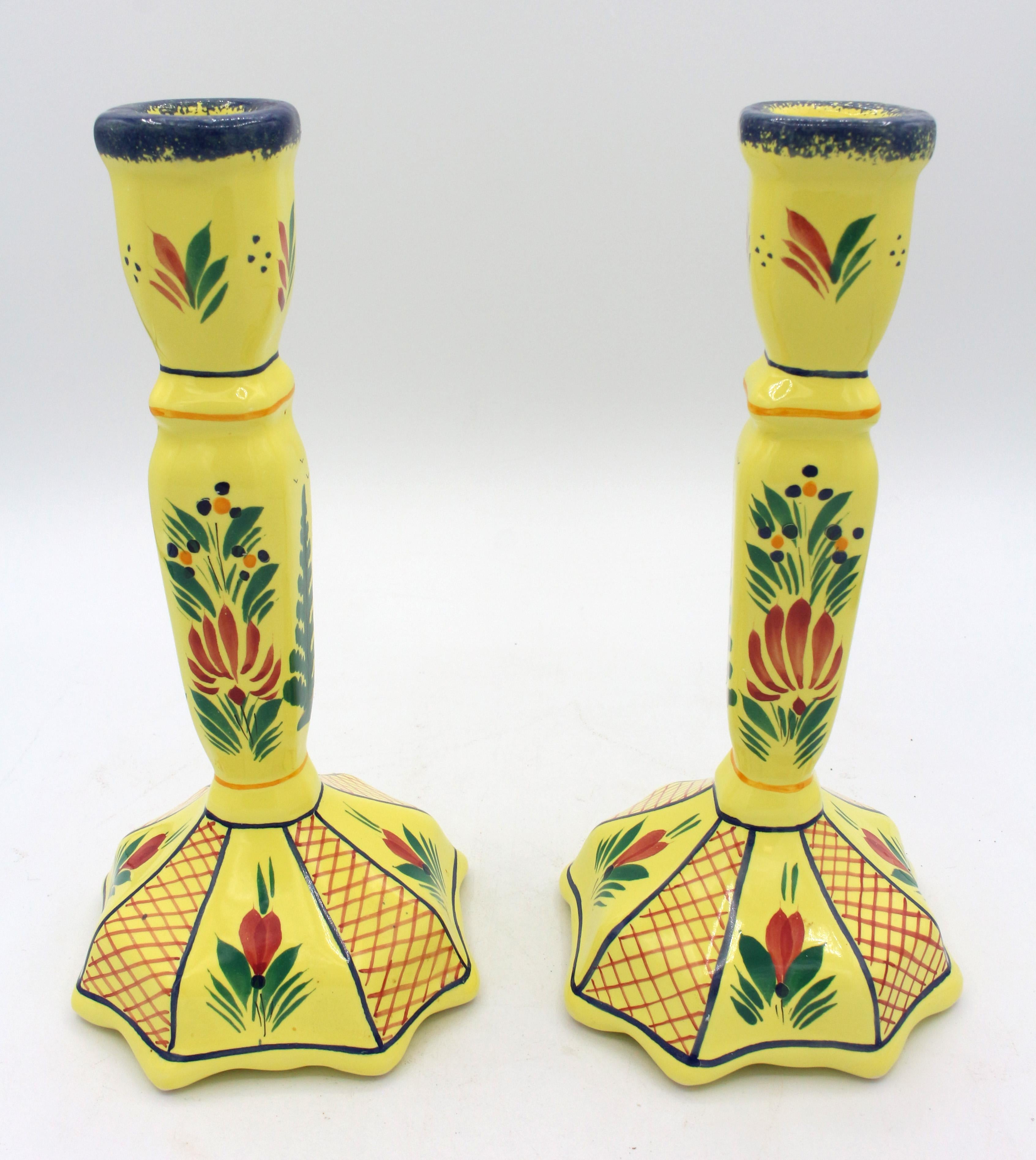 French Pair of Yellow Ground Quimper Candlesticks, Late 20th Century For Sale