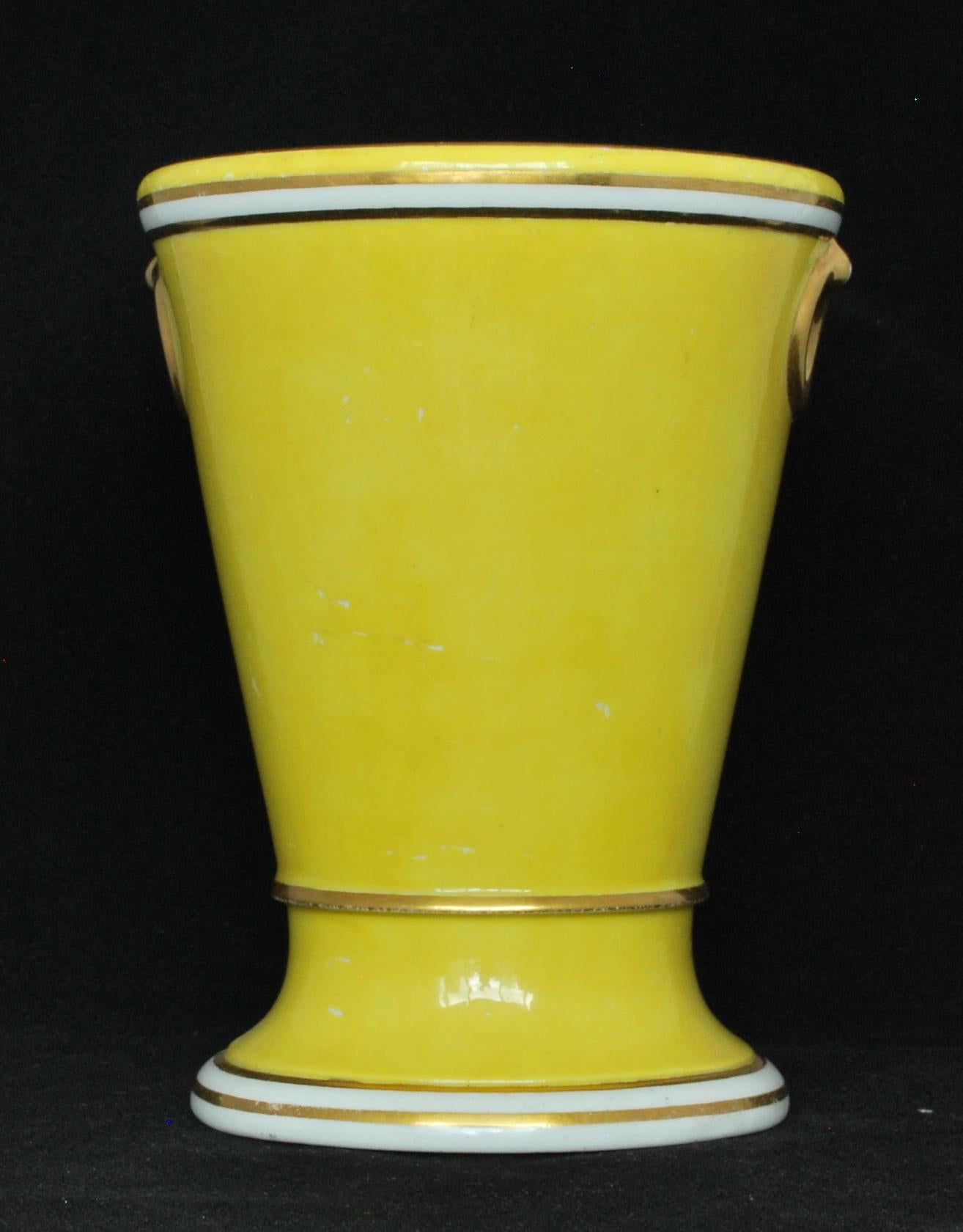 English Pair of Yellow Ground Vases, Chamberlain Worcester, circa 1805 For Sale