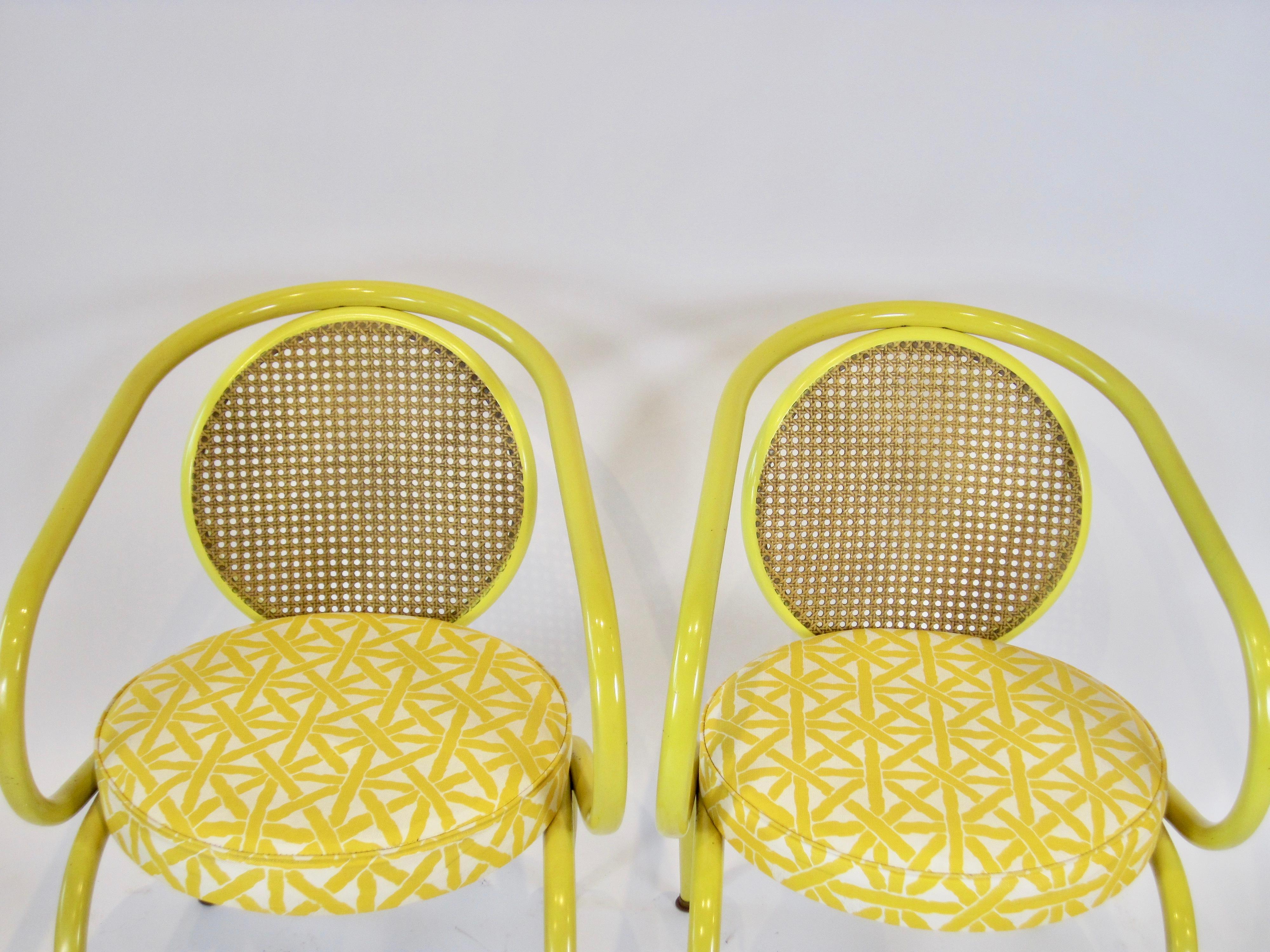 Pair of Yellow Howell 1970s Tubular Steel Decorator Chairs  In Good Condition In Ferndale, MI