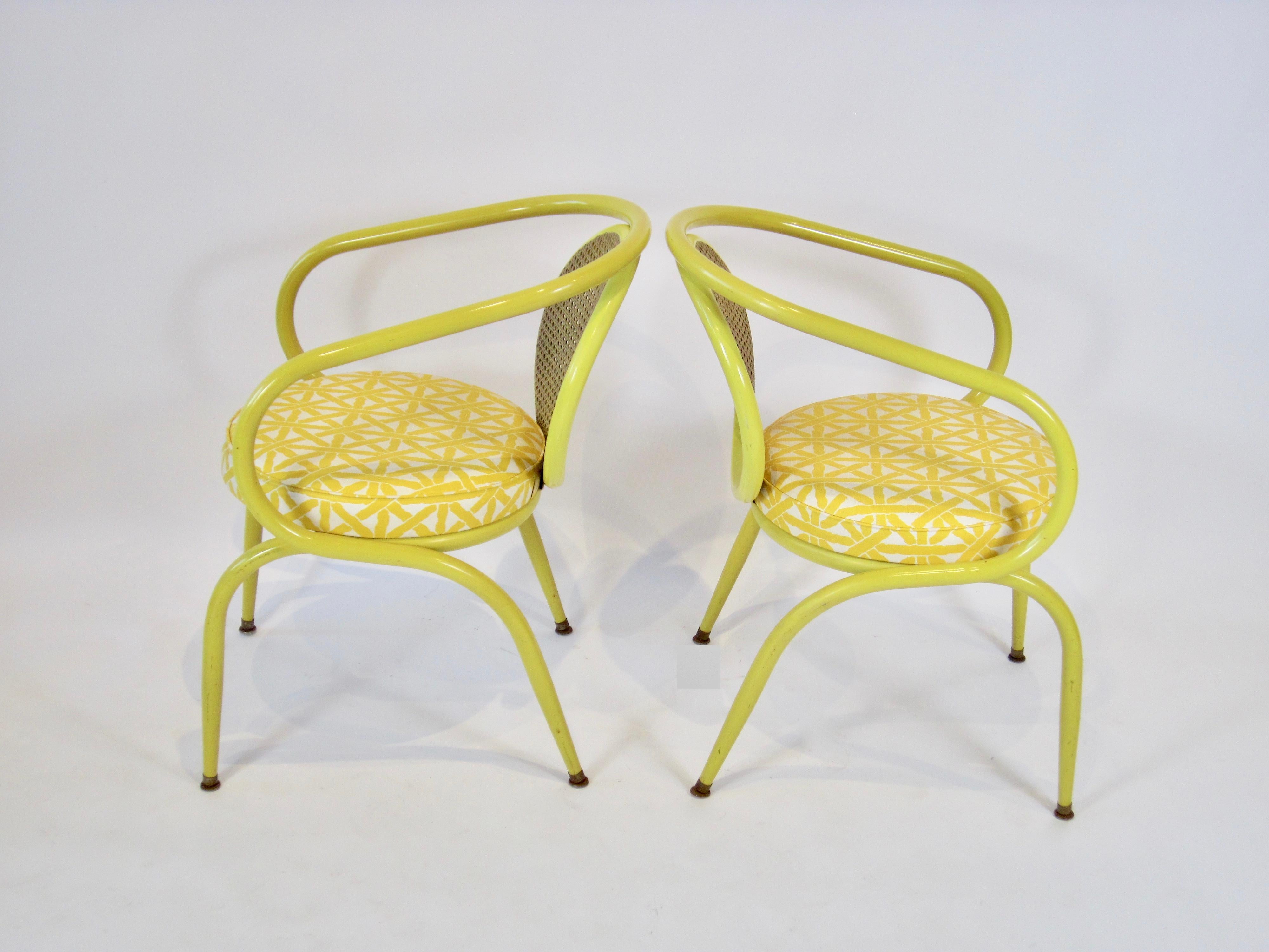 Late 20th Century Pair of Yellow Howell 1970s Tubular Steel Decorator Chairs 