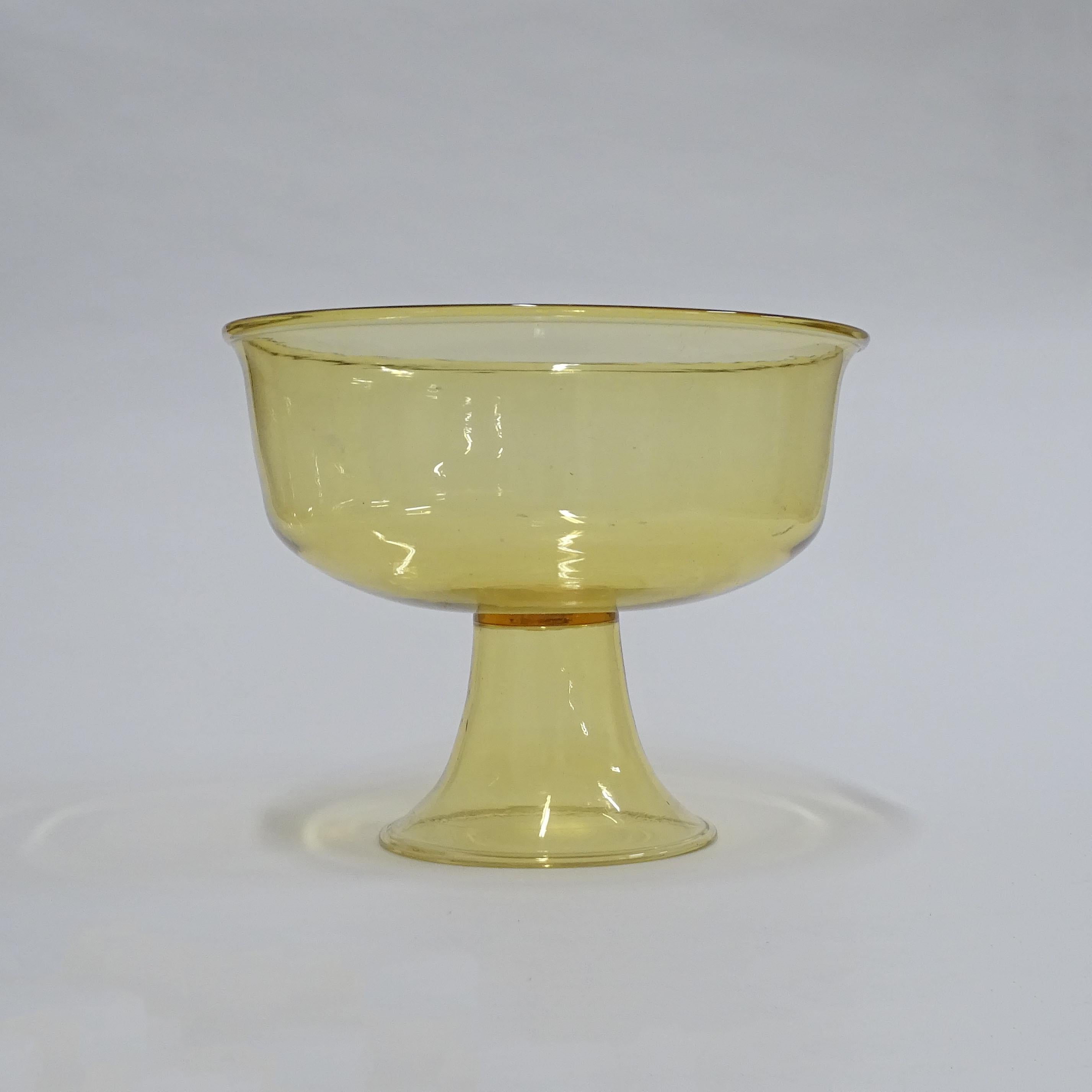 Pair of Yellow Murano Glass Coppe, Italy 1930s For Sale 3