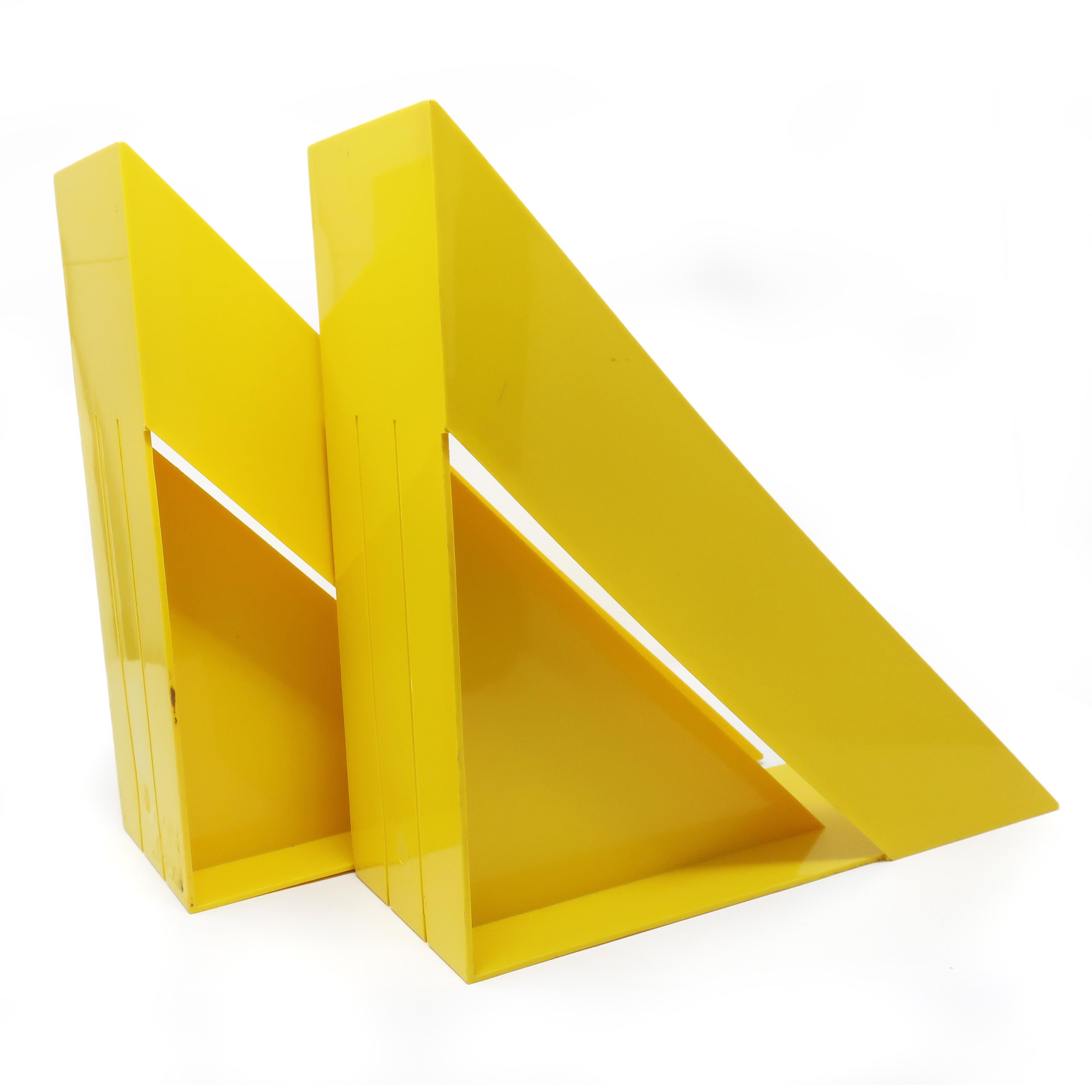 Mid-Century Modern Pair of Yellow Record or Magazine Racks by Giotto Stoppino for Heller