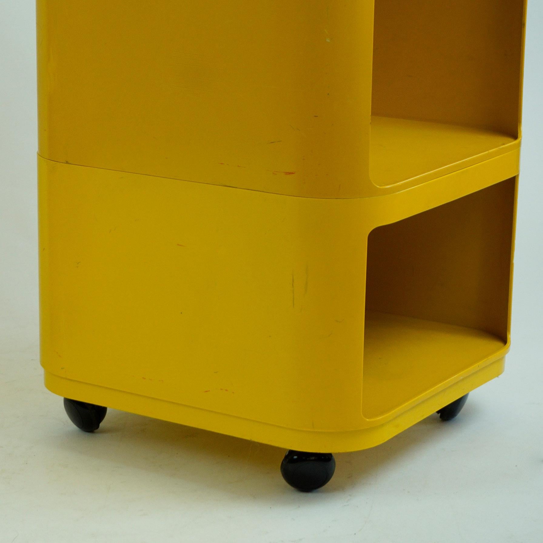 Pair of Yellow Space Age Plastic Bar Trolleys by Anna Castelli for Kartell Italy 6