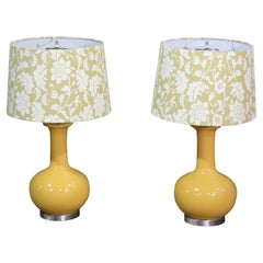 Coppia di lampade da tavolo gialle