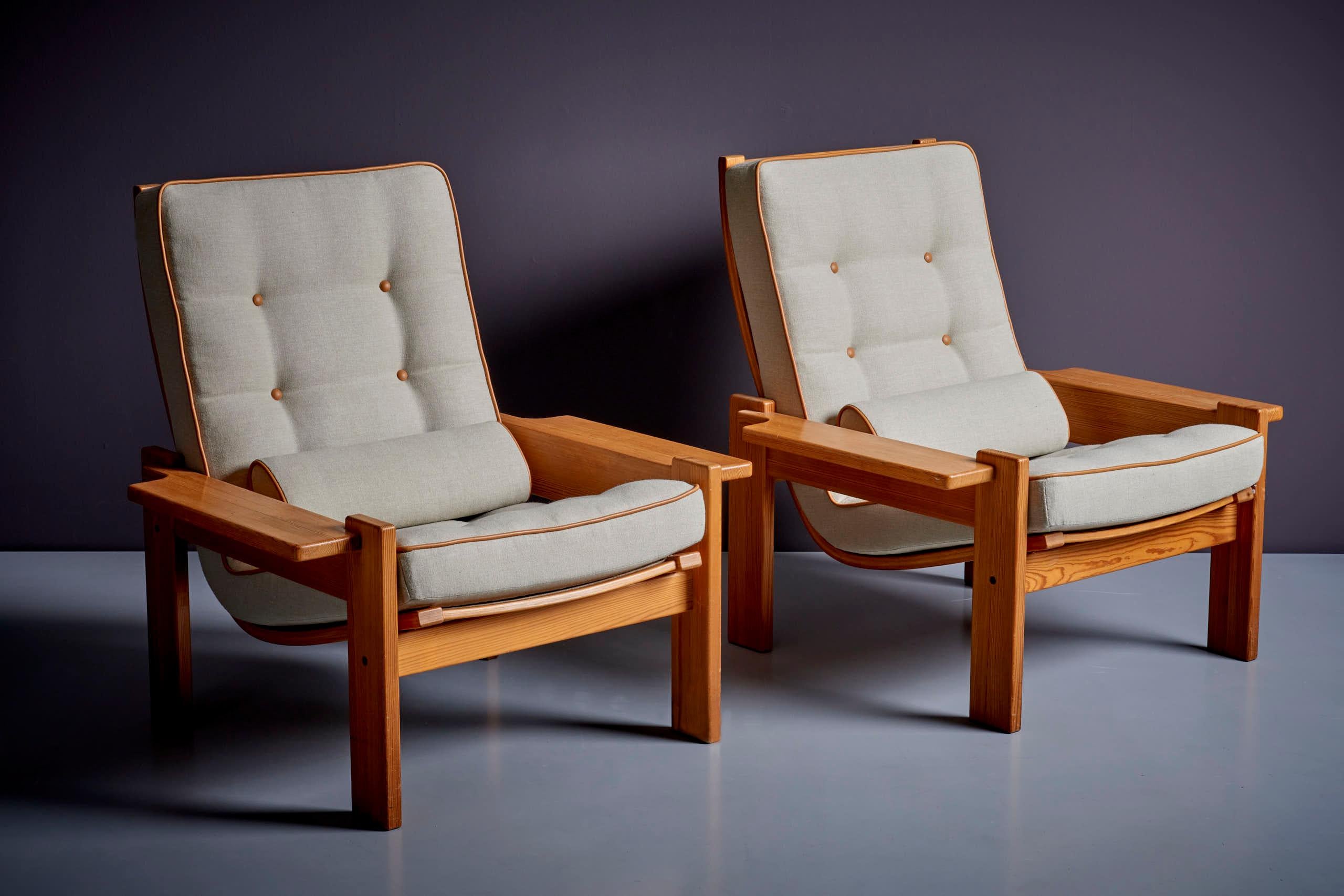 Pair of Yngve Ekström Lounge Chairs for Swedese, 1960s 2