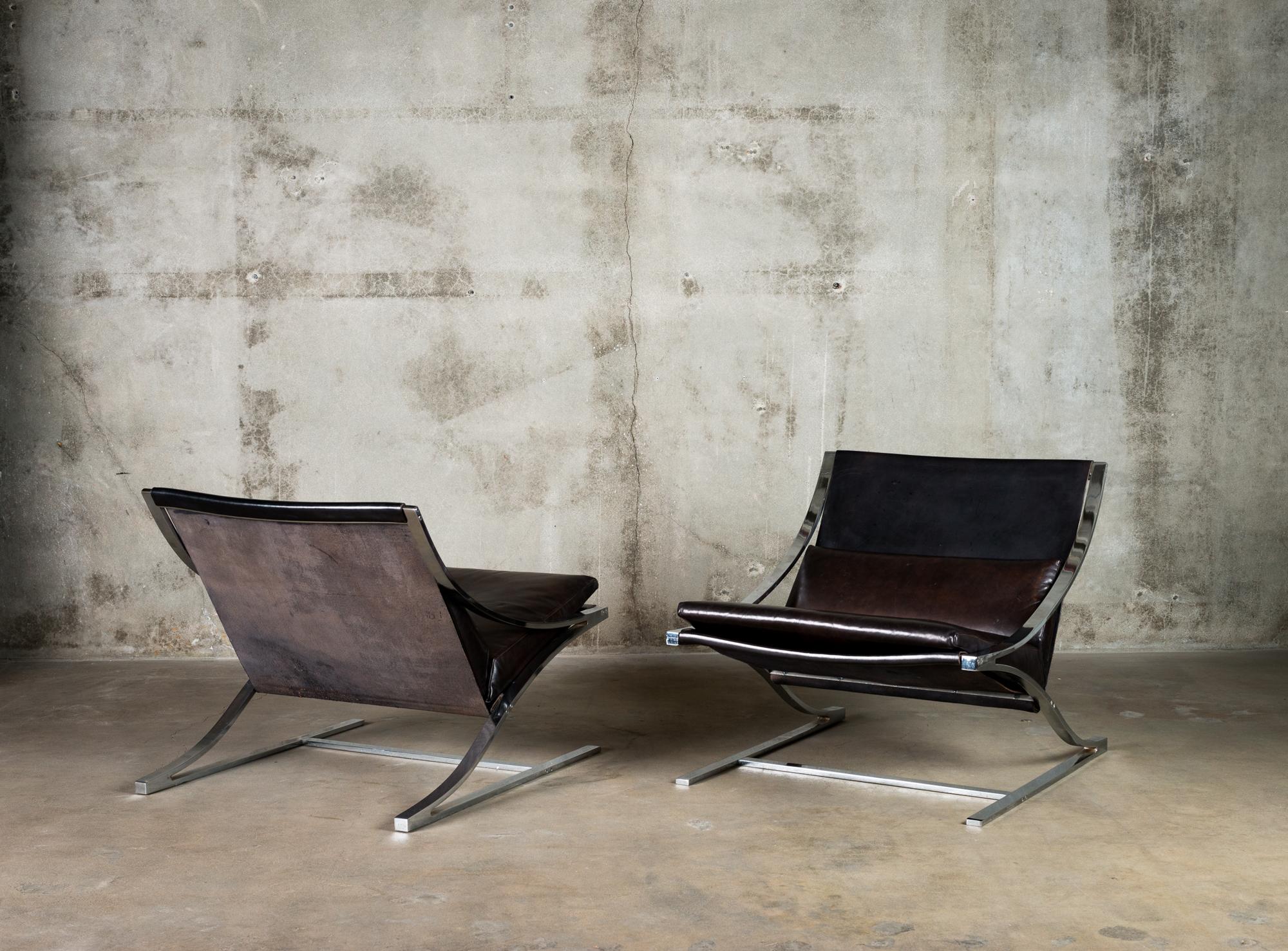 Pair of 'Z' Chairs by Paul Tuttle In Excellent Condition For Sale In Los Angeles, CA