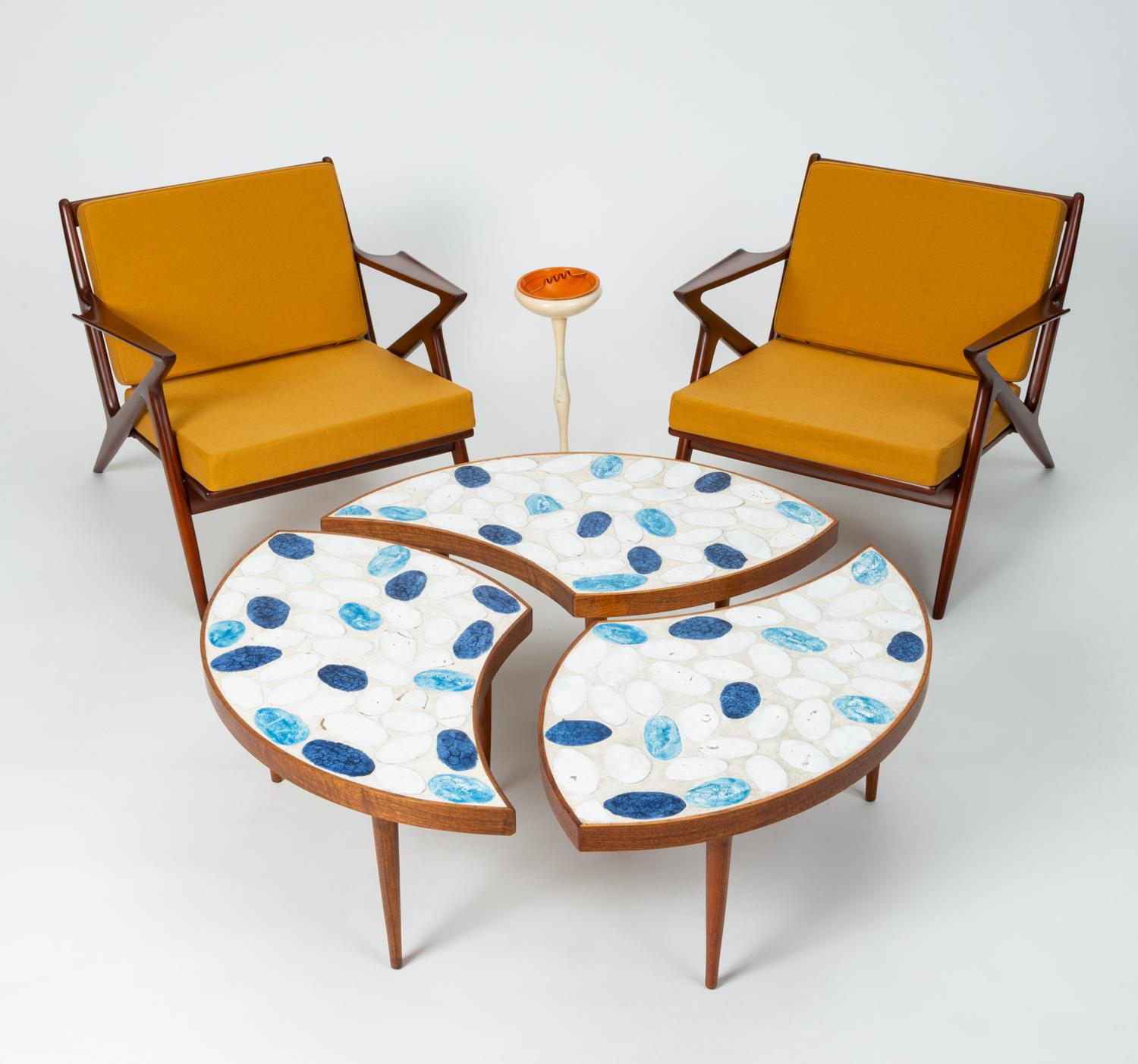 Pair of Z Chairs by Poul Jensen for Selig 7