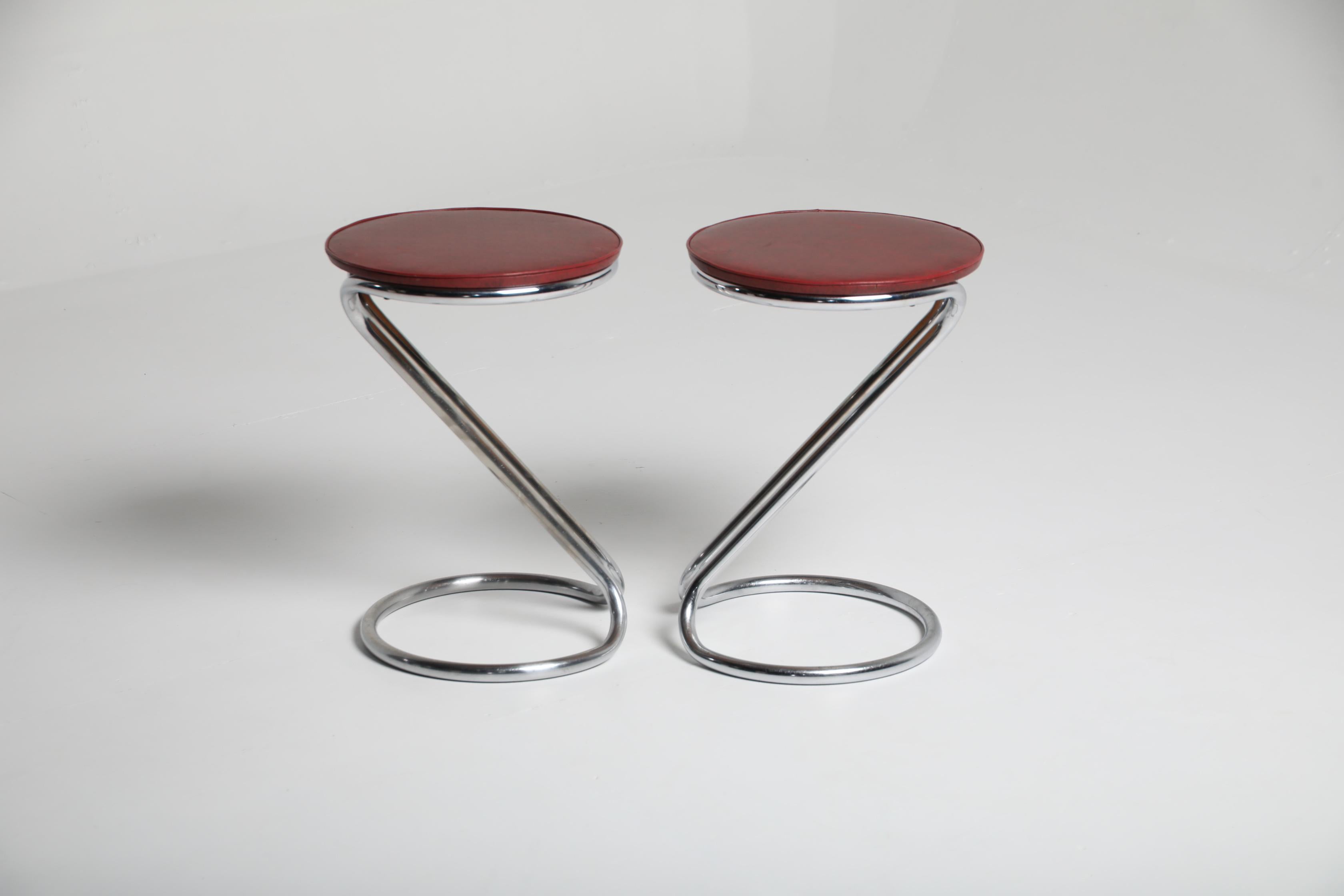 Mid-Century Modern Paire de tabourets 'Z' par Gilbert Rohde, USA, 20ème siècle en vente