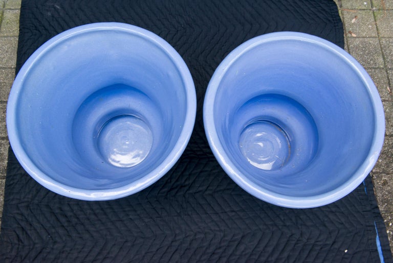 Pair of Zanesville Blue Pottery Urns For Sale 3