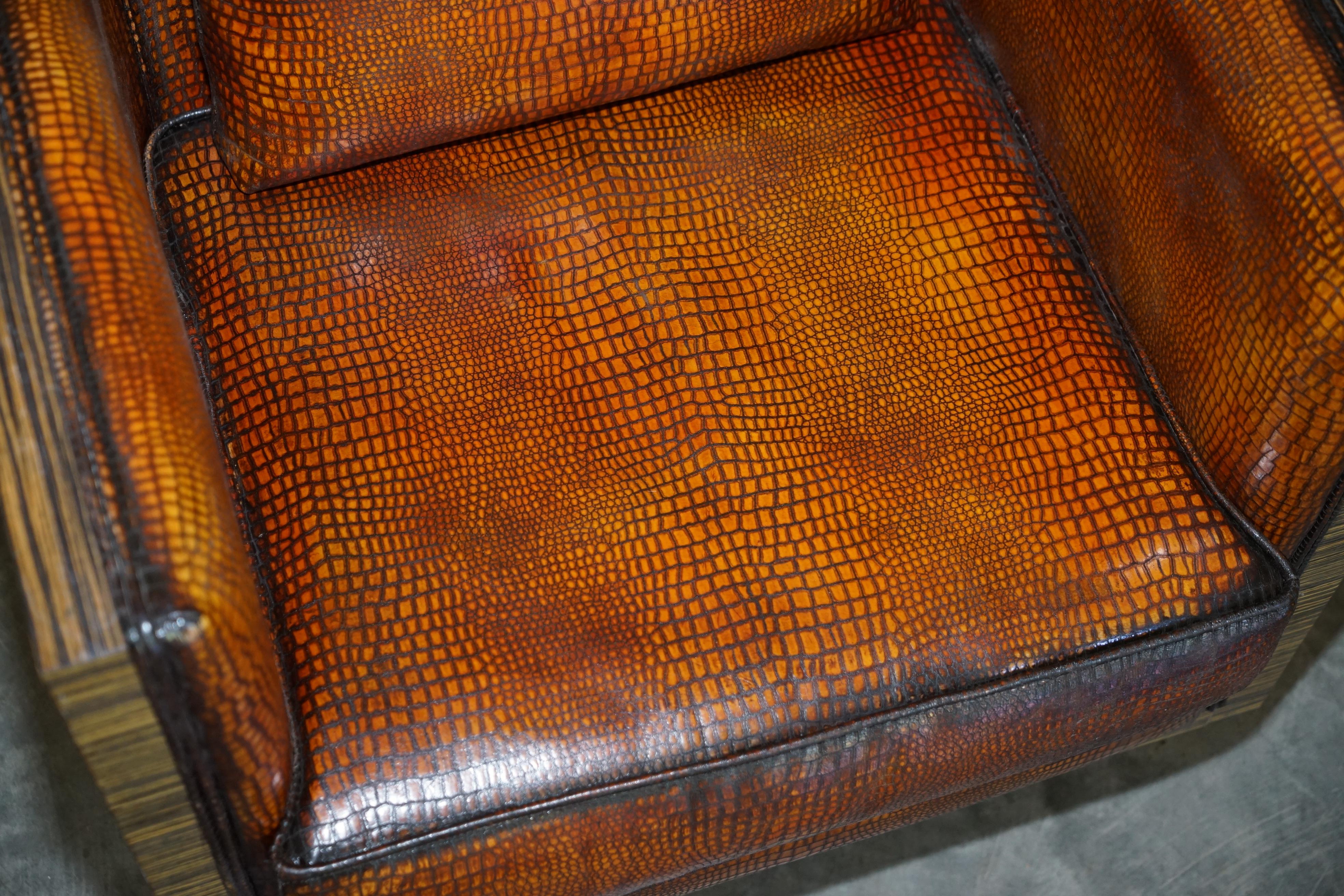 Paire de fauteuils pivotants en Zebrano Wood Crocodile Alligator Patina Brown Leather en vente 10