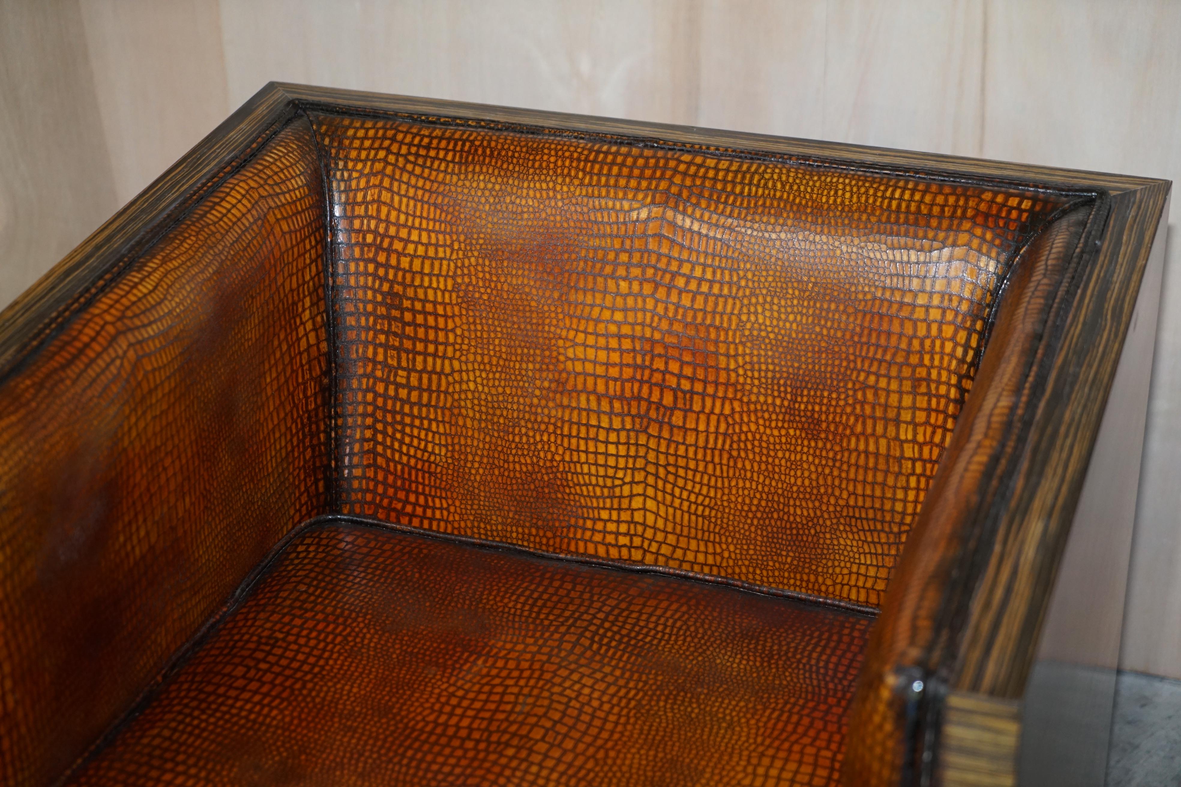 Paire de fauteuils pivotants en Zebrano Wood Crocodile Alligator Patina Brown Leather en vente 12
