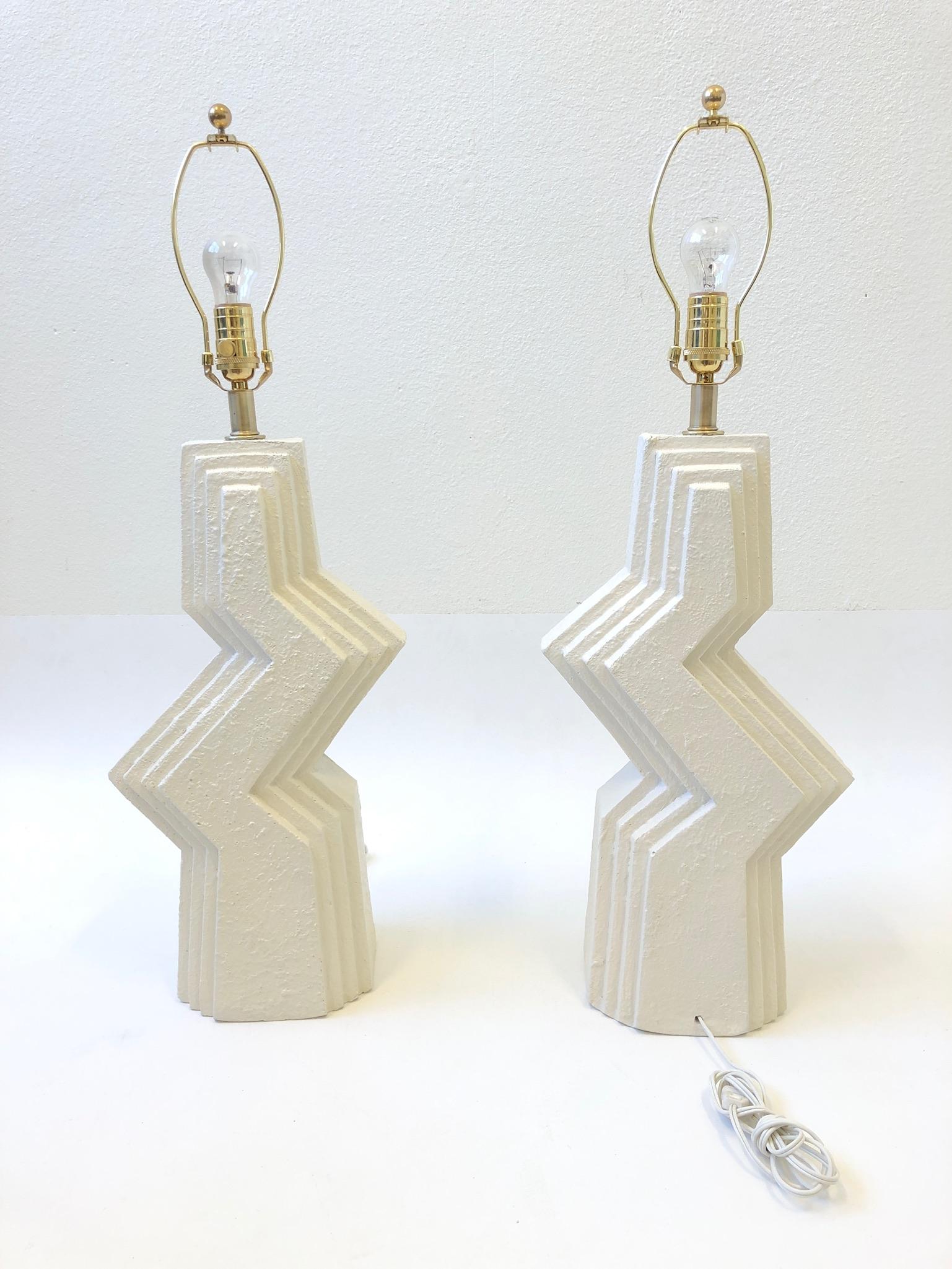 Modern Pair of Zig Zag White Plaster and Brass Table Lamps