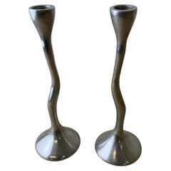Paar Zickzack-Kerzenhalter, Aluminium massiv, Spanien, CIRCA 1980er Jahre