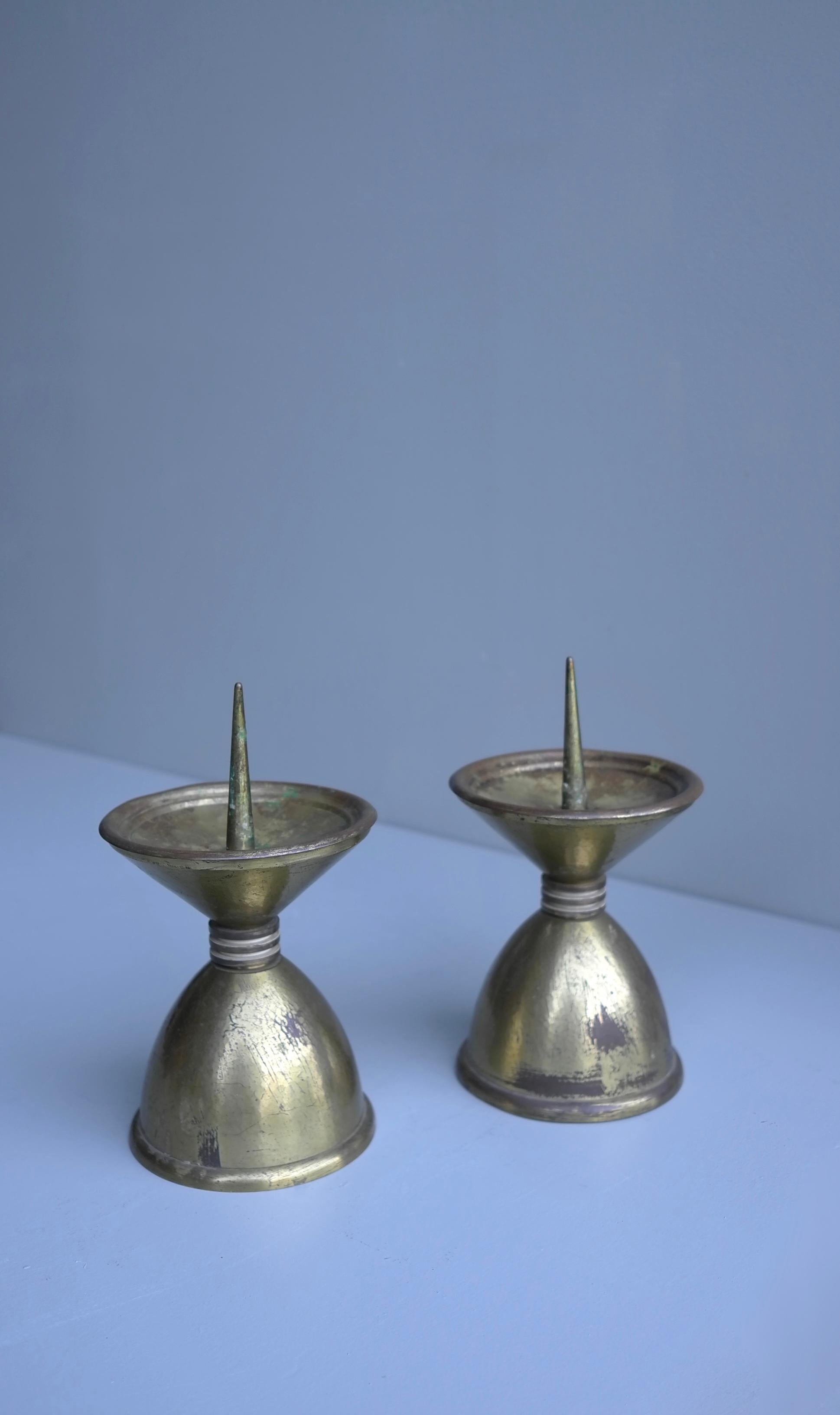 Pair of Large Art Deco Bronze and Brass Candlesticks, France, 1930s In Good Condition In Den Haag, NL