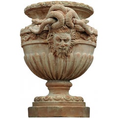 PAIR OFLARGE ORNAMENTAL VASE WITH MEDUSA FROM THE FLORENTINE RENAIS 21th Century