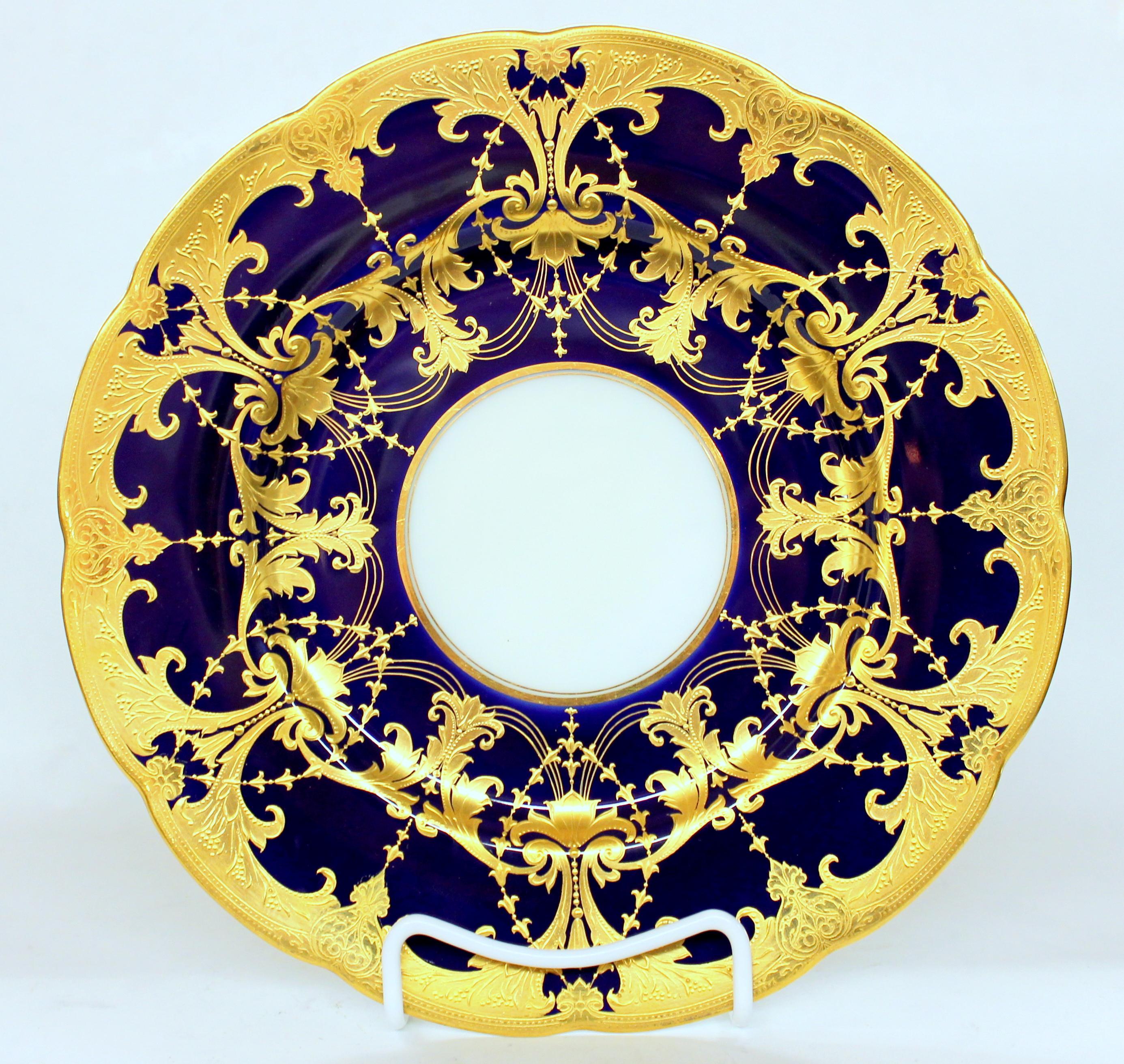 Pair of Old Minton Hand Gilt and Cobalt Porcelain Cabinet Plates 2