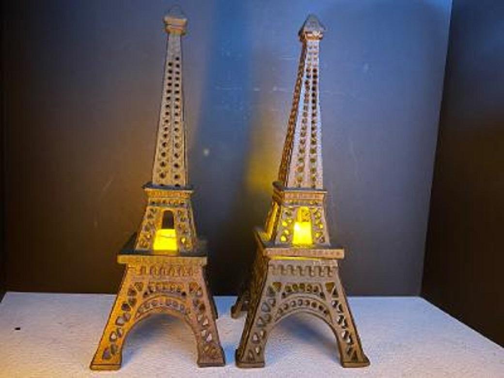 Paar architektonische Laternen „Eiffel Tower“ aus dem alten Paris (Japanisch) im Angebot