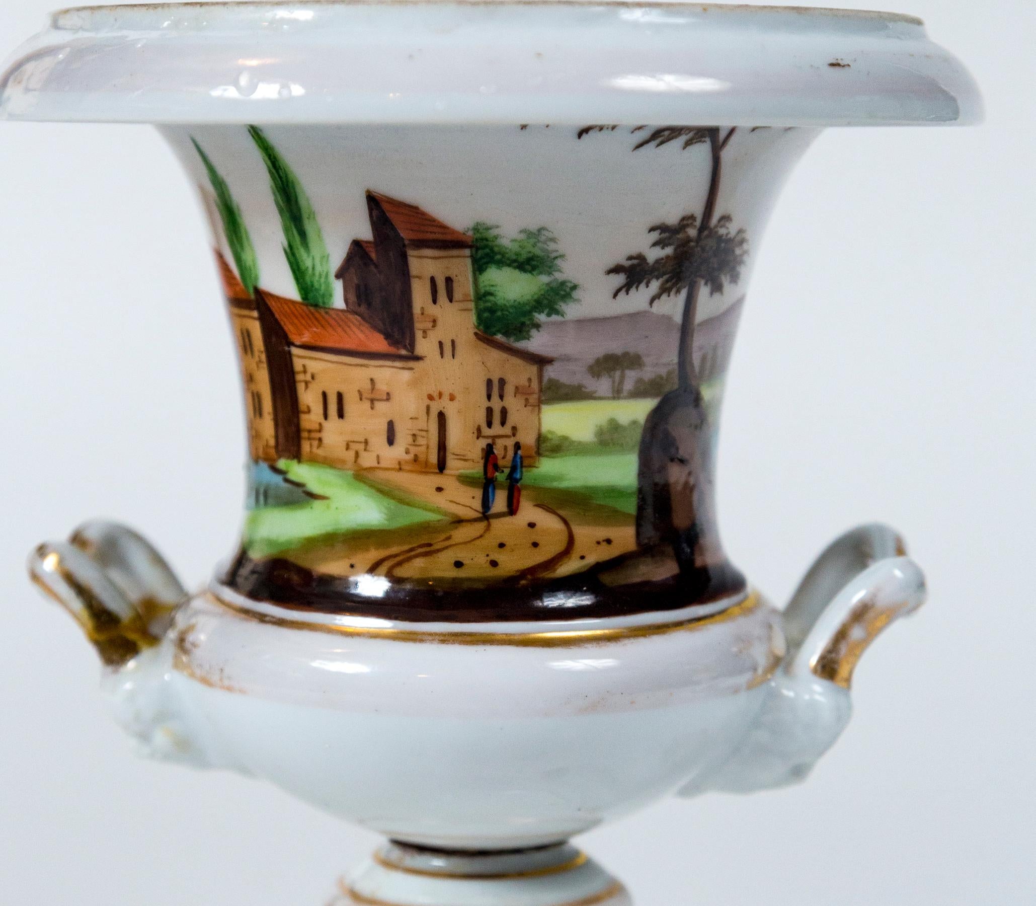 Empire Pair Old Paris 'Vieux Paris' Porcelain Urns, France, 19th Century For Sale